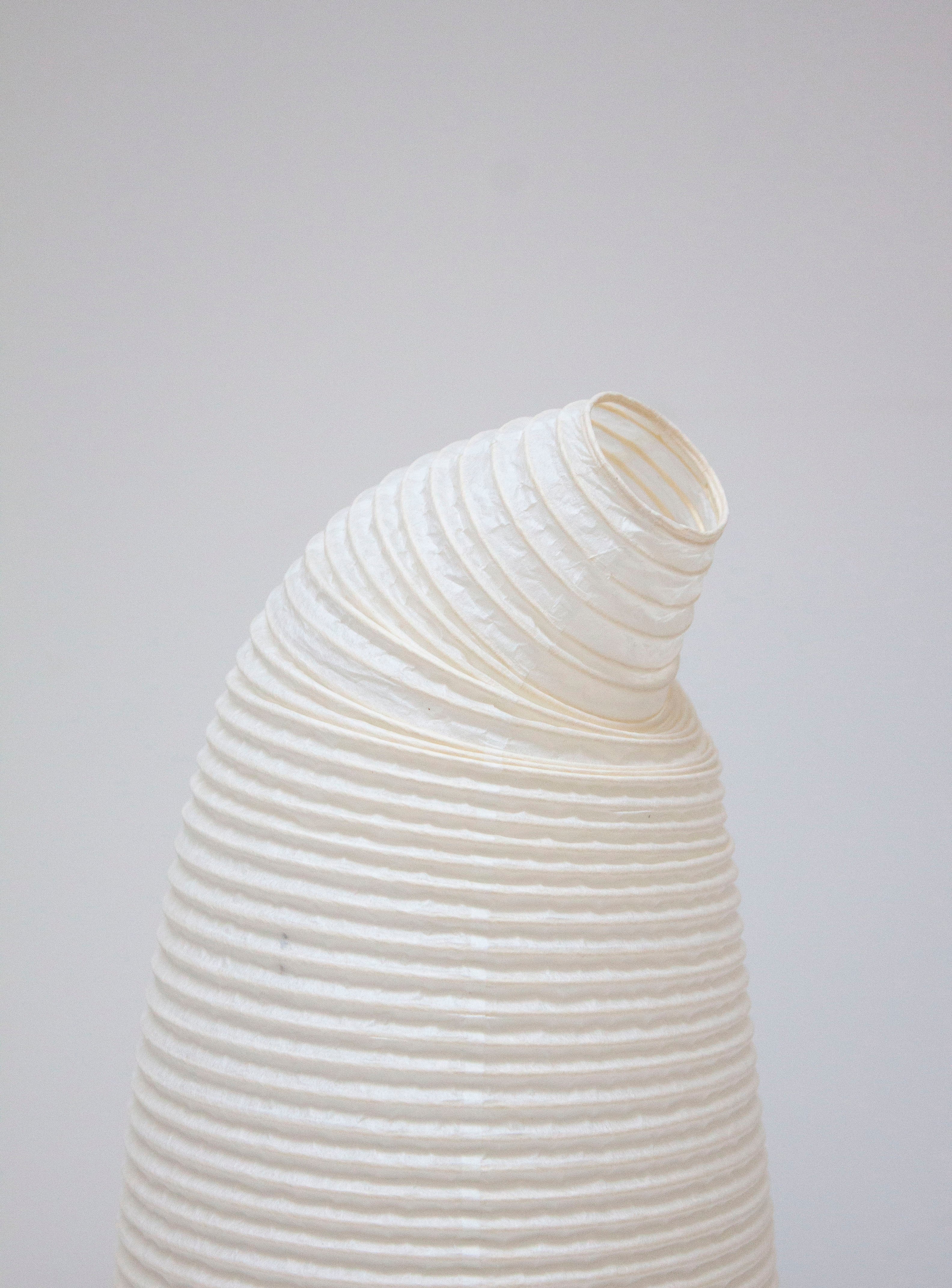 Paper Moon 03 Desk Lamp by Shigeru Uchida - Image 15