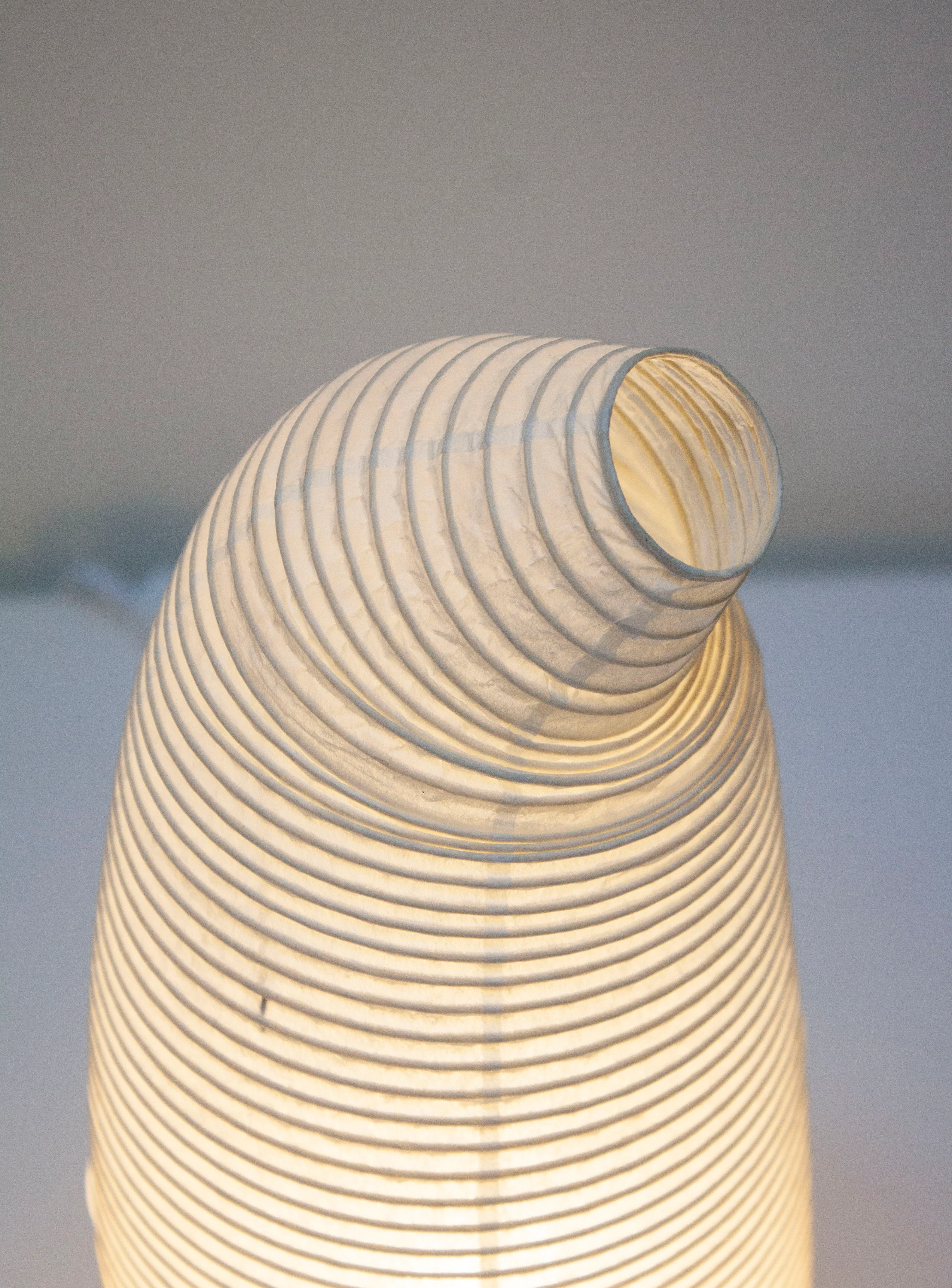 Paper Moon 03 Desk Lamp by Shigeru Uchida - Image 16