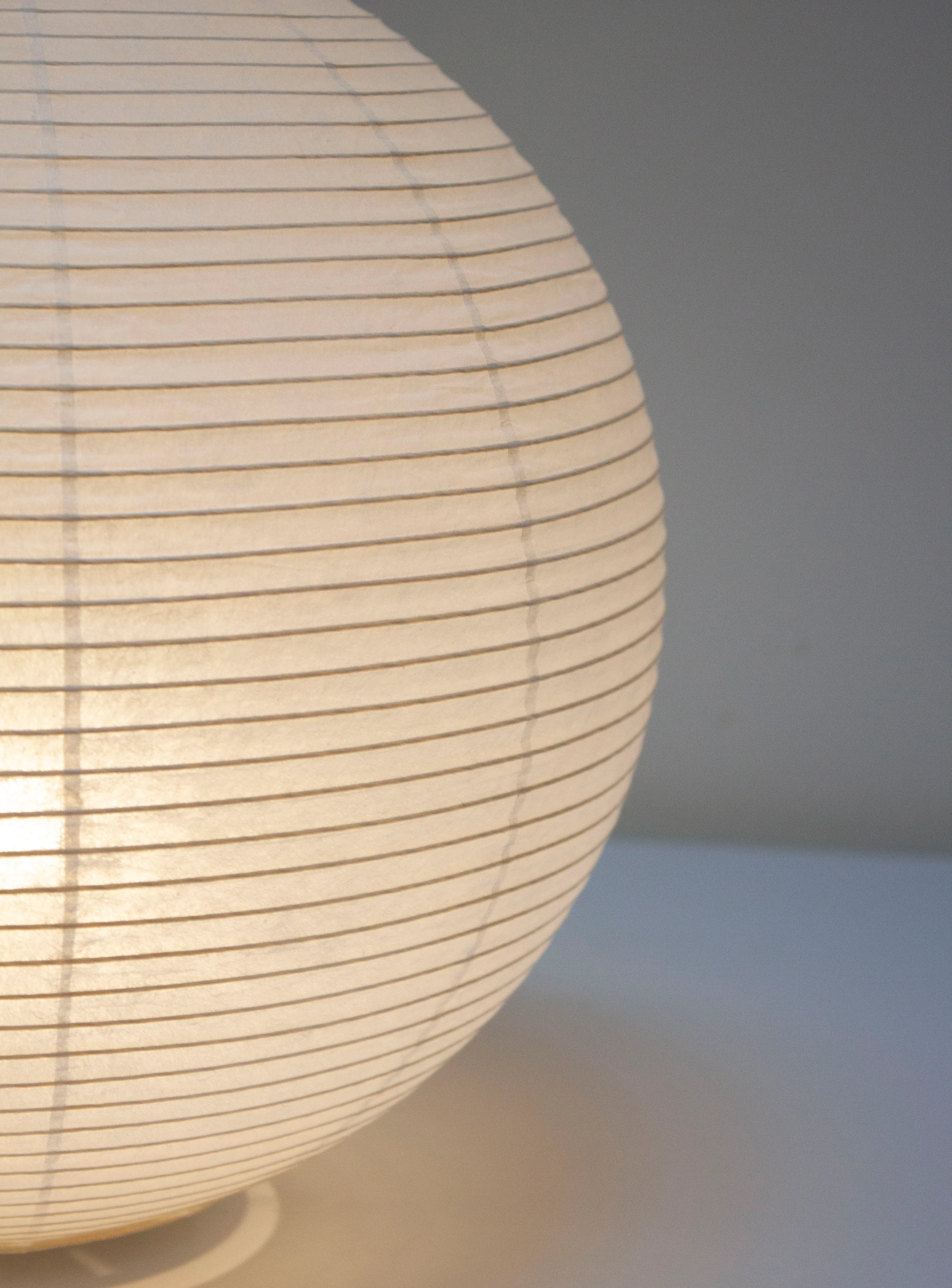 Paper Moon 05 Desk Lamp by Shigeru Uchida - Image 19