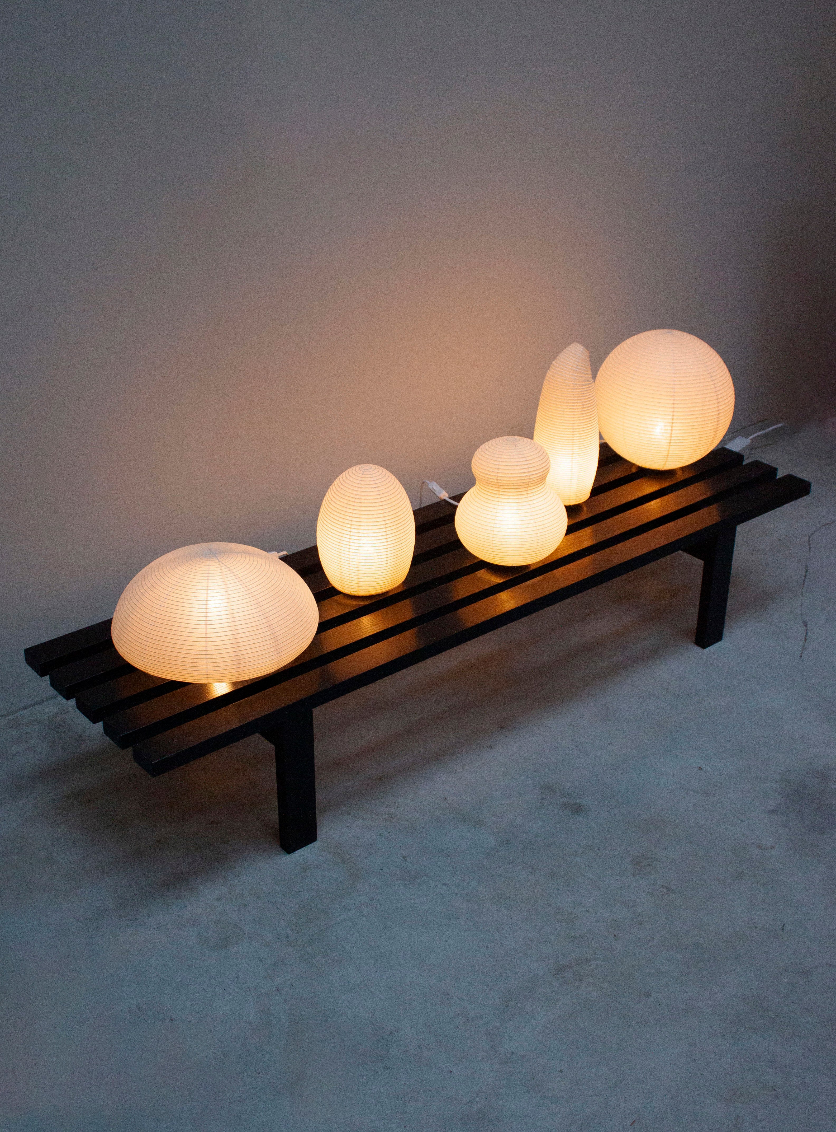 Paper Moon 03 Desk Lamp by Shigeru Uchida - Image 25