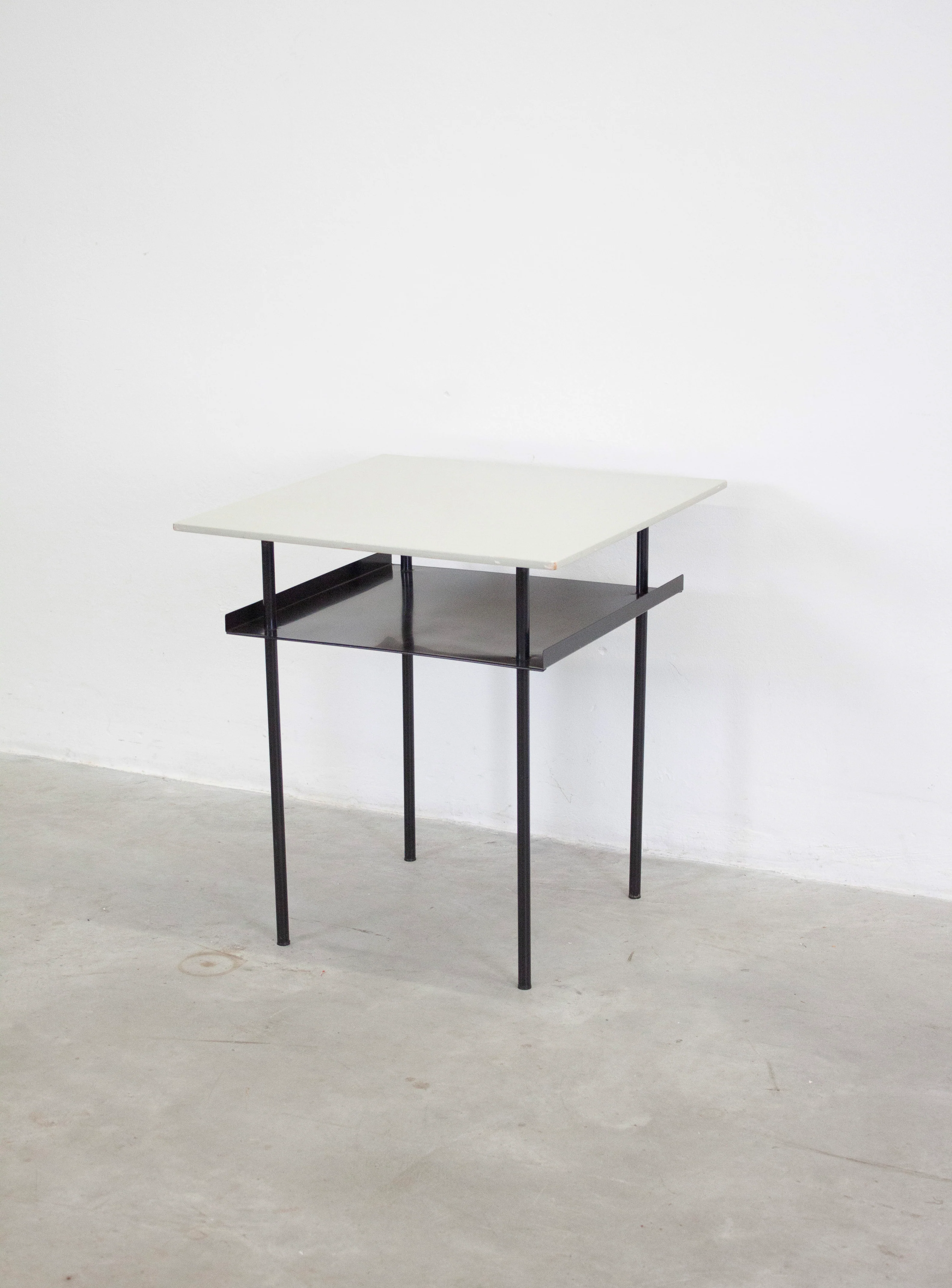 Auping Side Table by Wim Rietveld (Grey) - Image 12