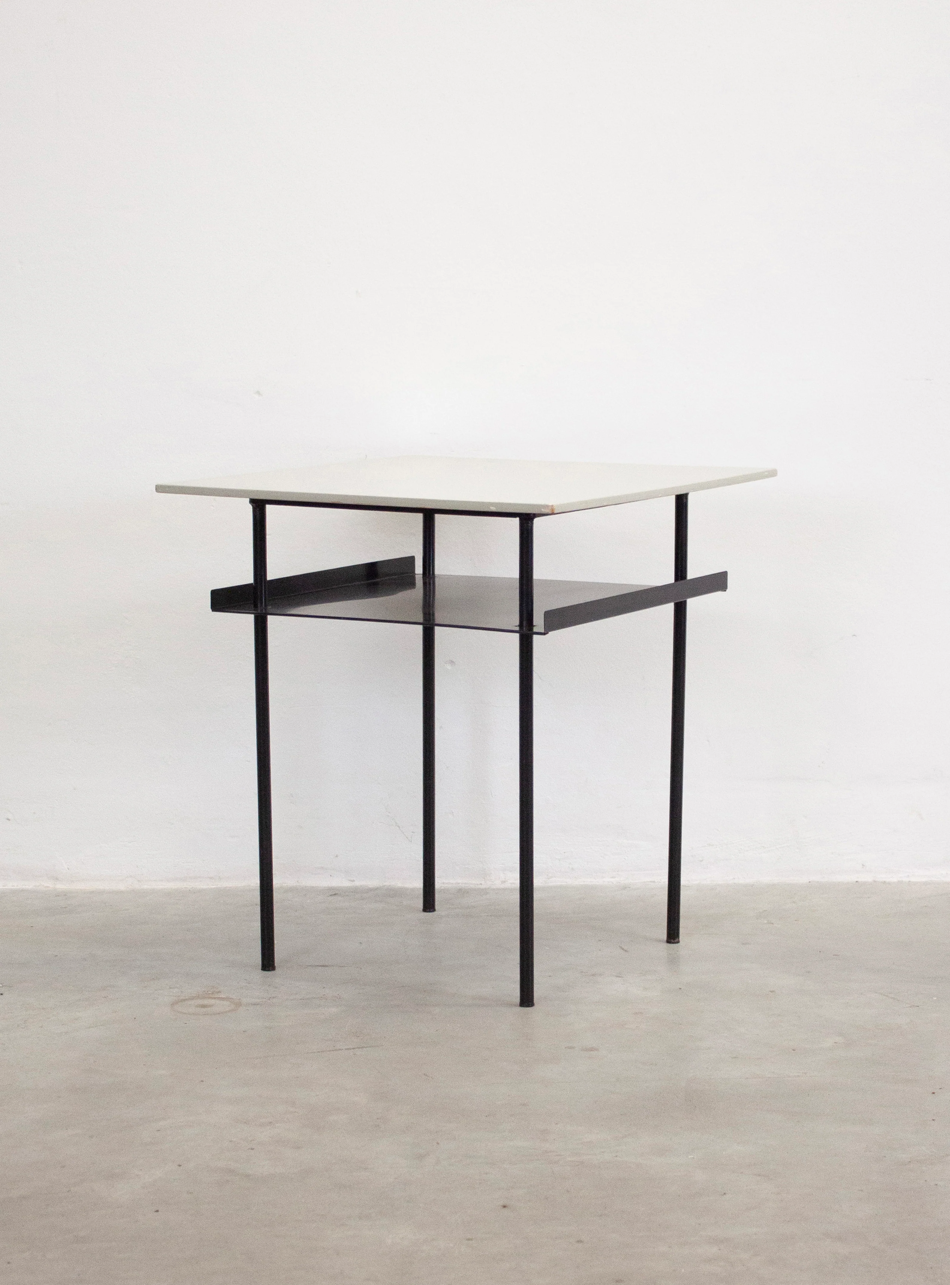 Auping Side Table by Wim Rietveld (Grey) - Image 4