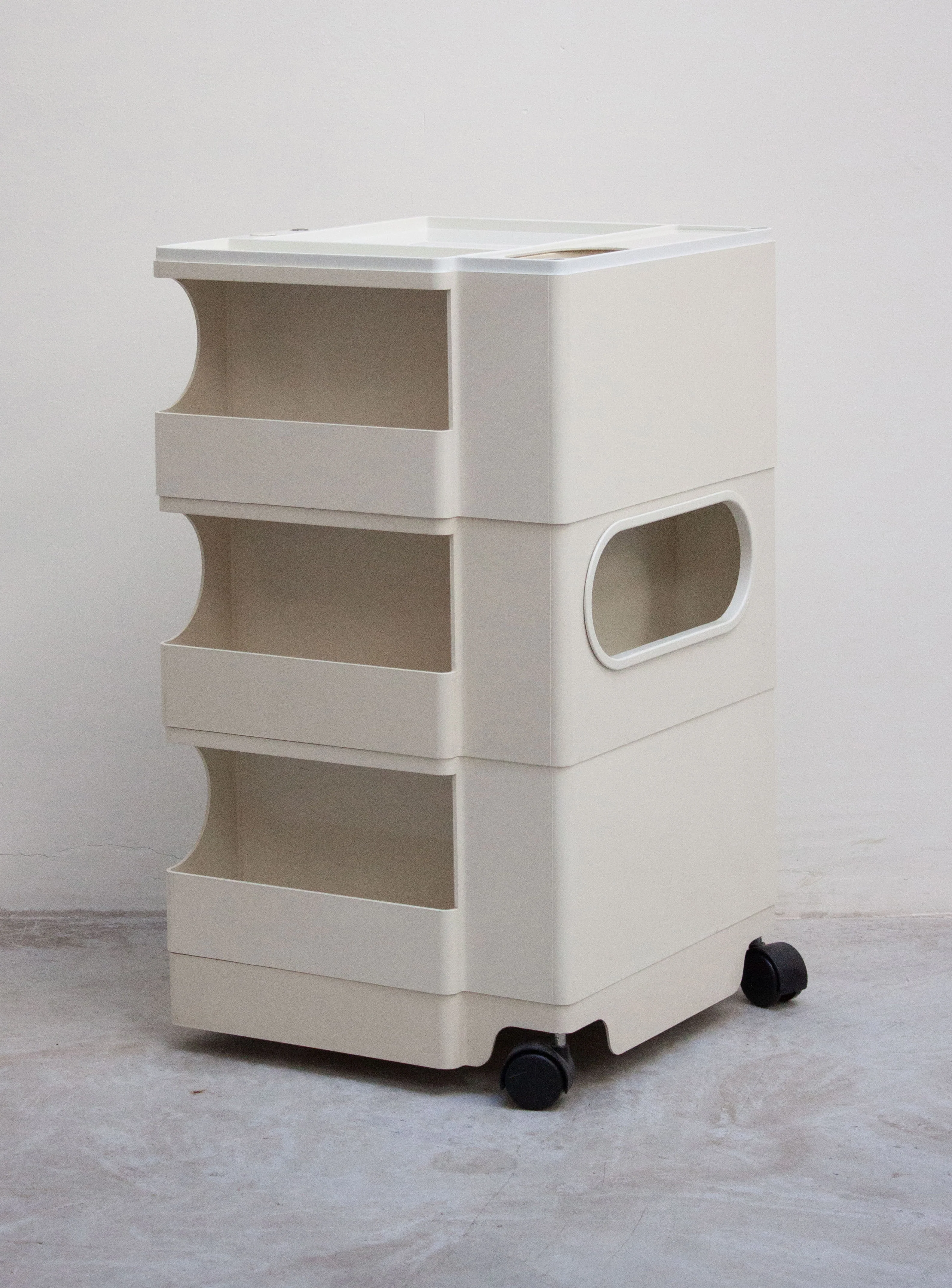 Bieffeplast Boby Trolley by Joe Colombo (White) - Image 9