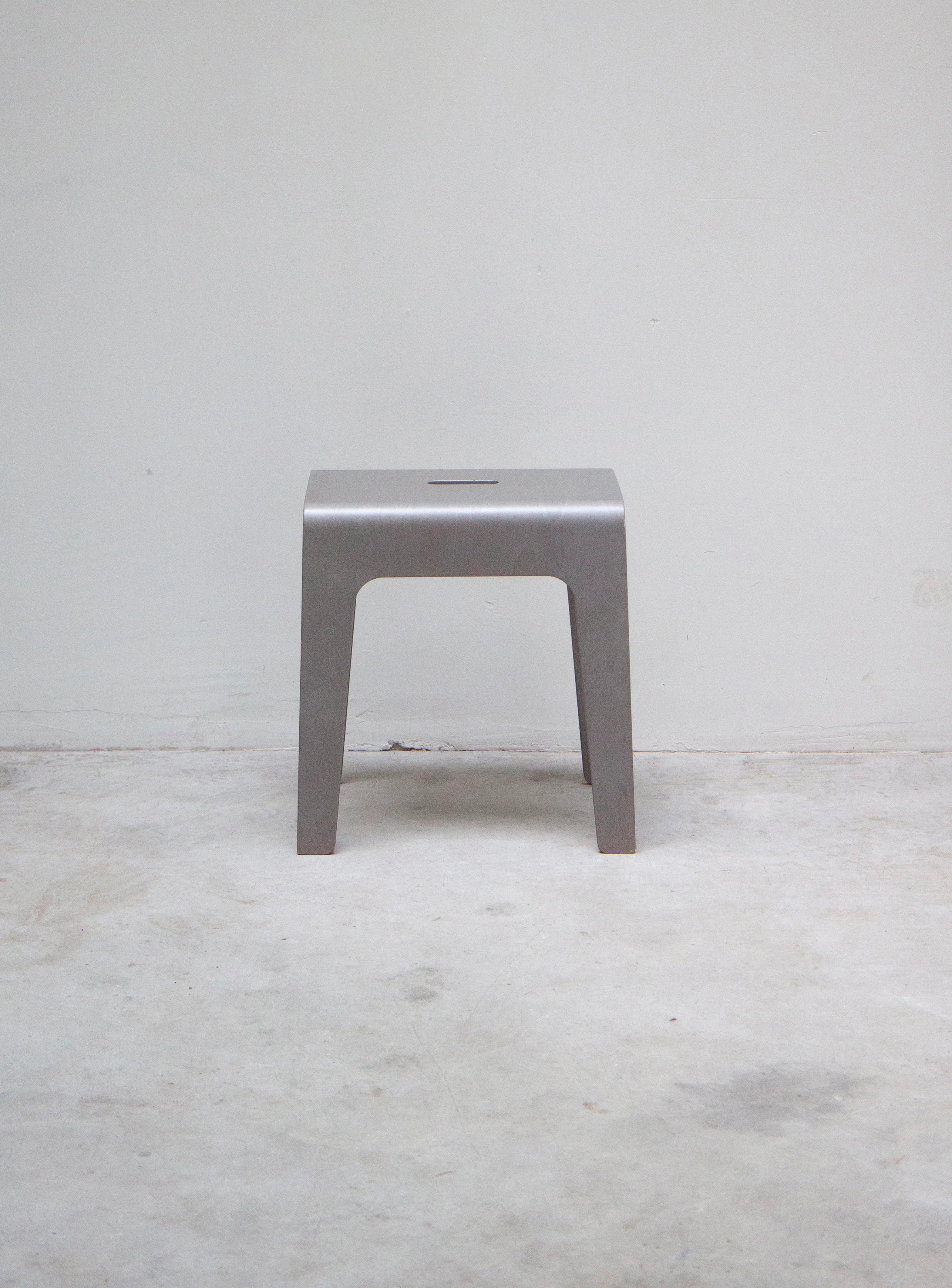 Blå Station Bimbo Stool by Peter Brandt (Grey) - Image 4