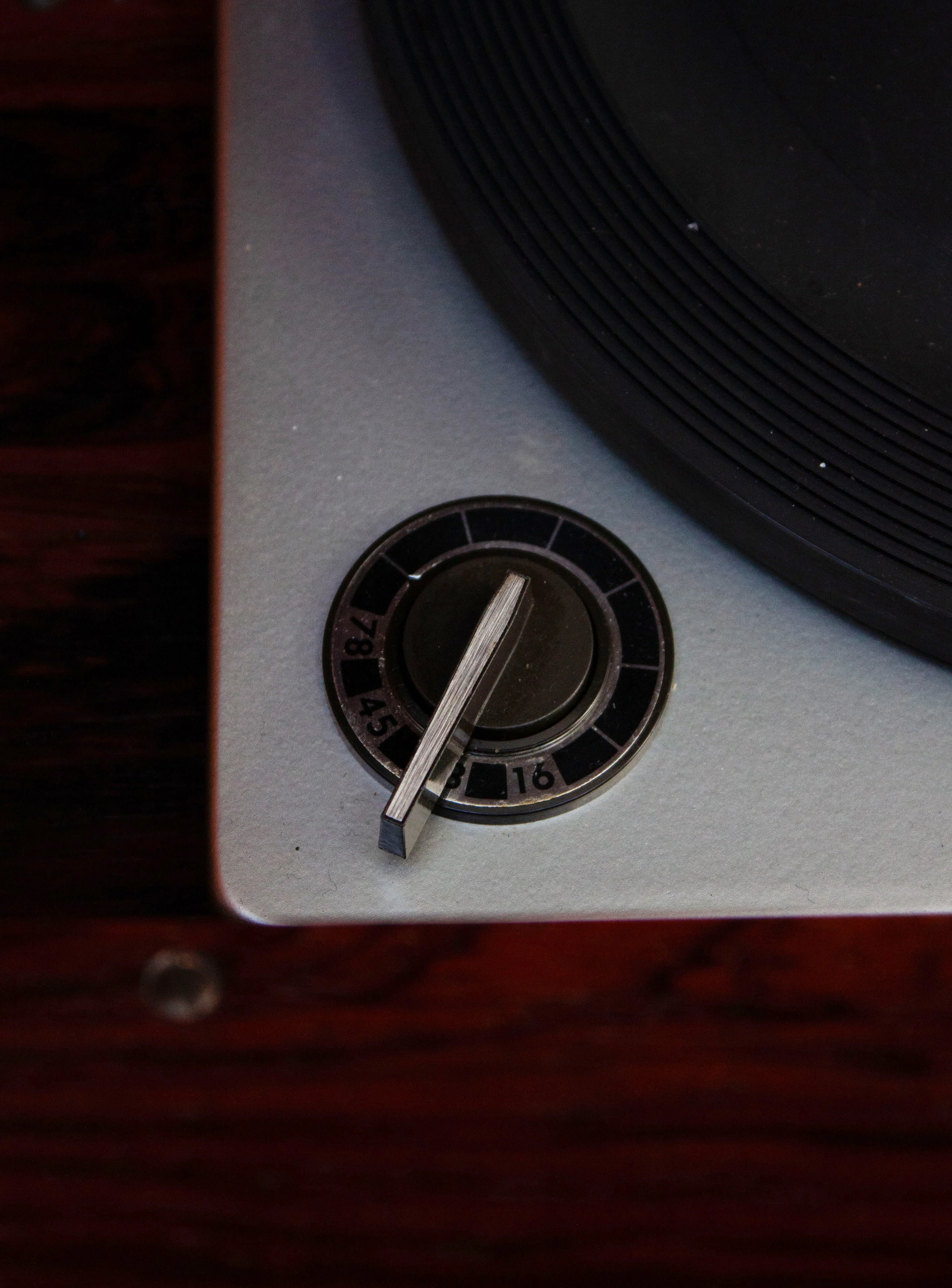 Blaupunkt Arizona Deluxe Stereo Cabinet (Rosewood) - Image 21