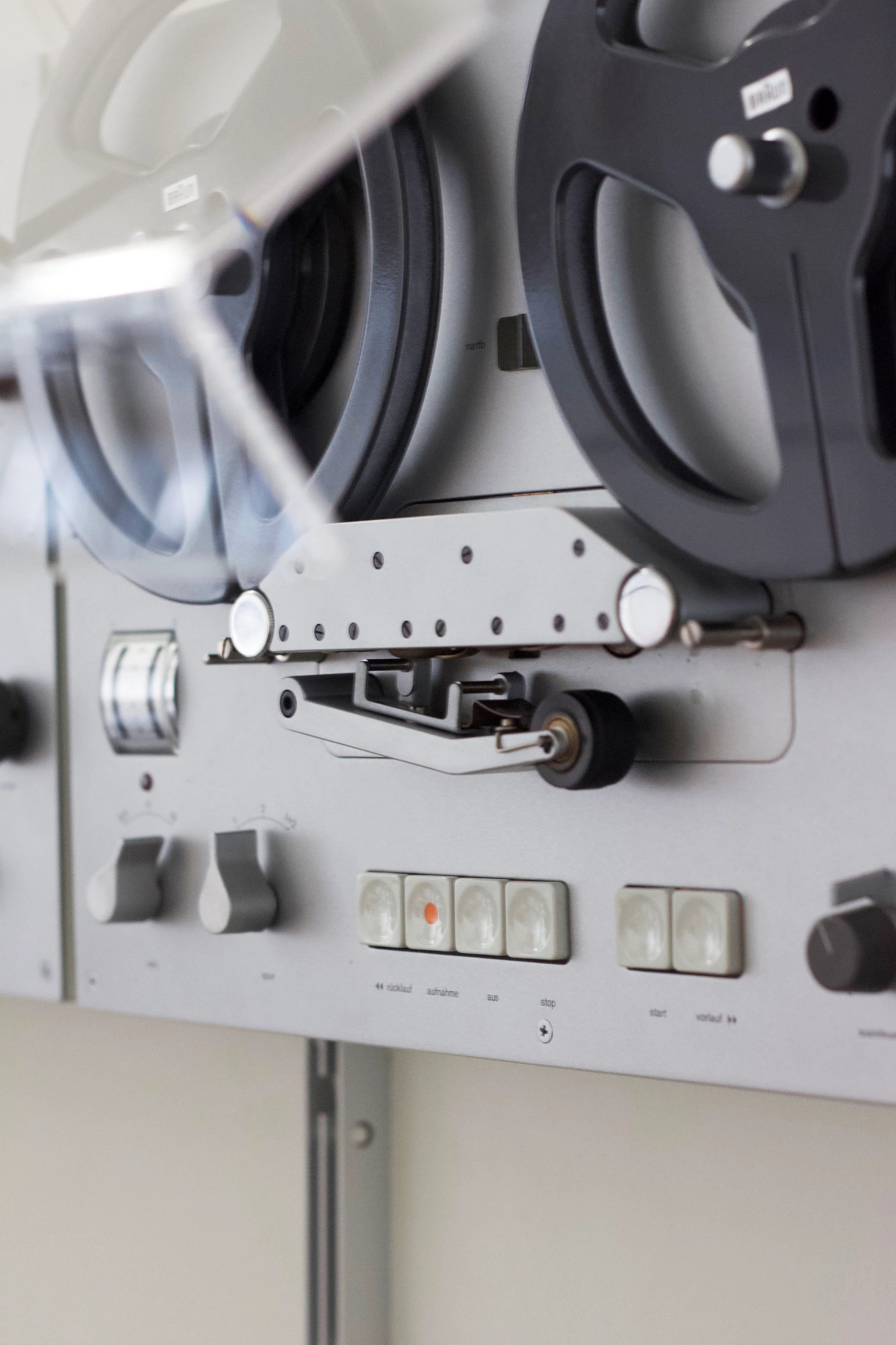 Braun Hi-Fi Wandanlage Stereo Wall Unit by Dieter Rams - Image 12