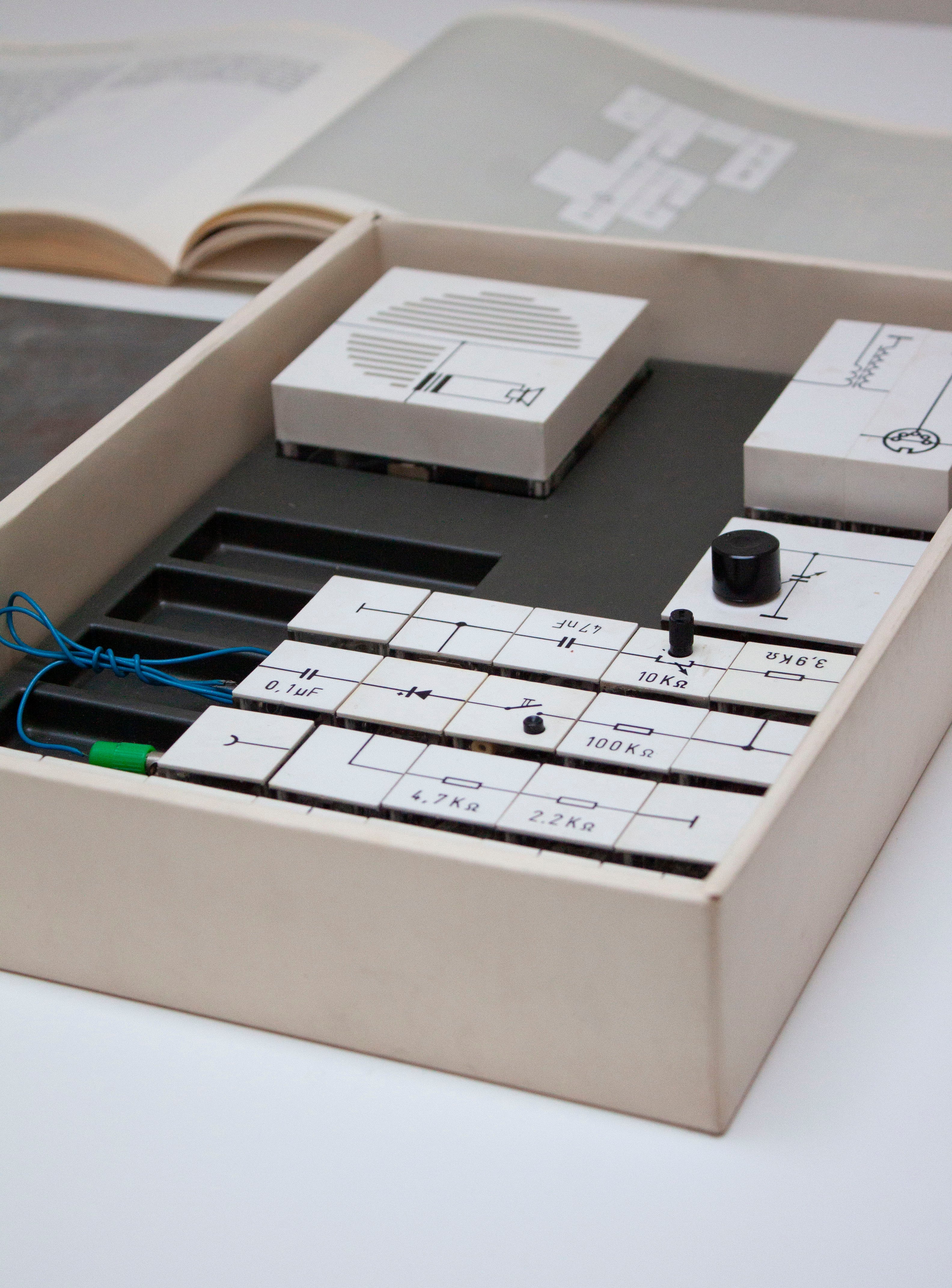 Braun Lectron System by Dieter Rams & Jurgen Greubel - Image 13