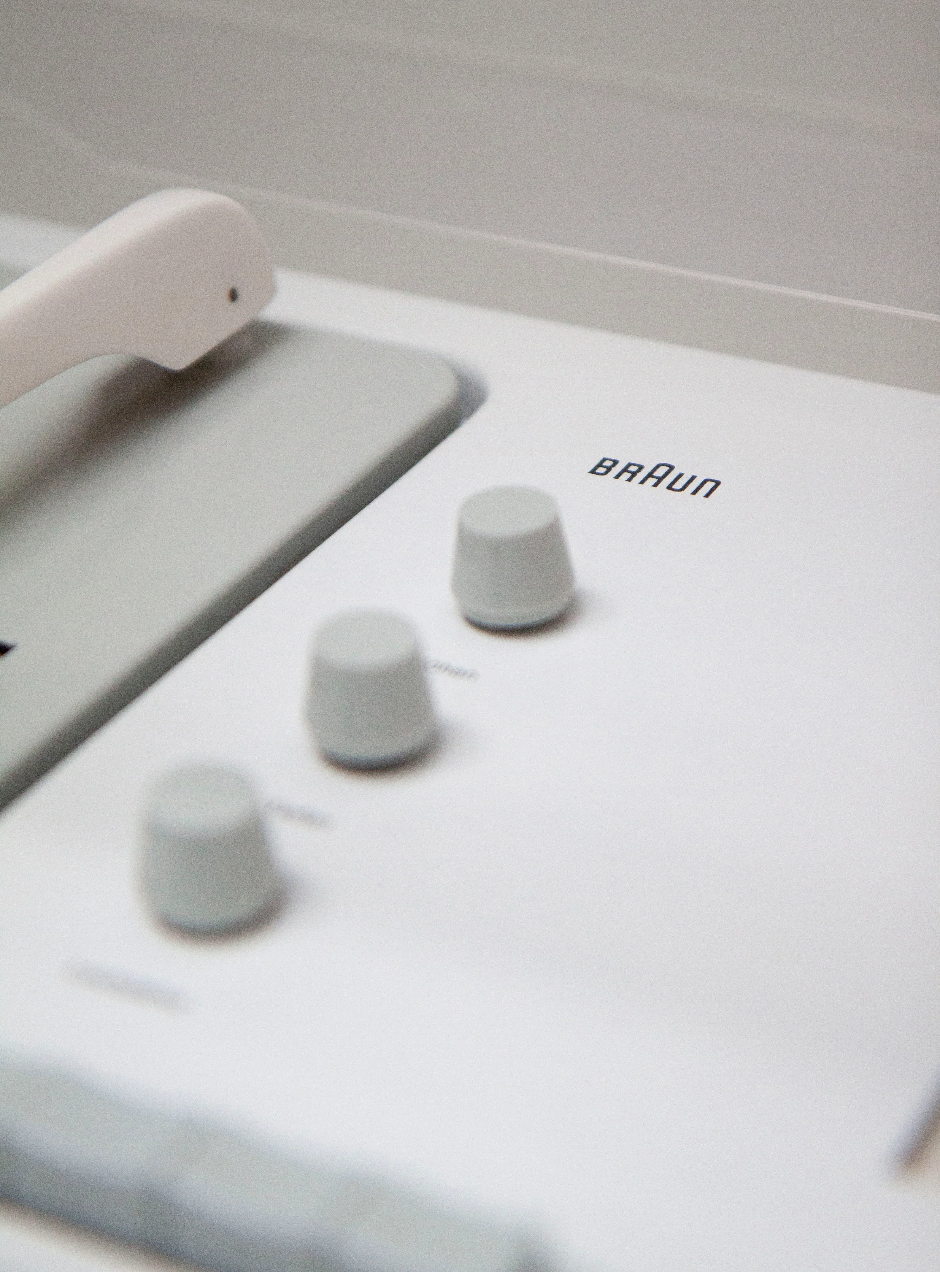 Braun SK5 Phonosuper by Hans Gugelot & Dieter Rams - Image 25