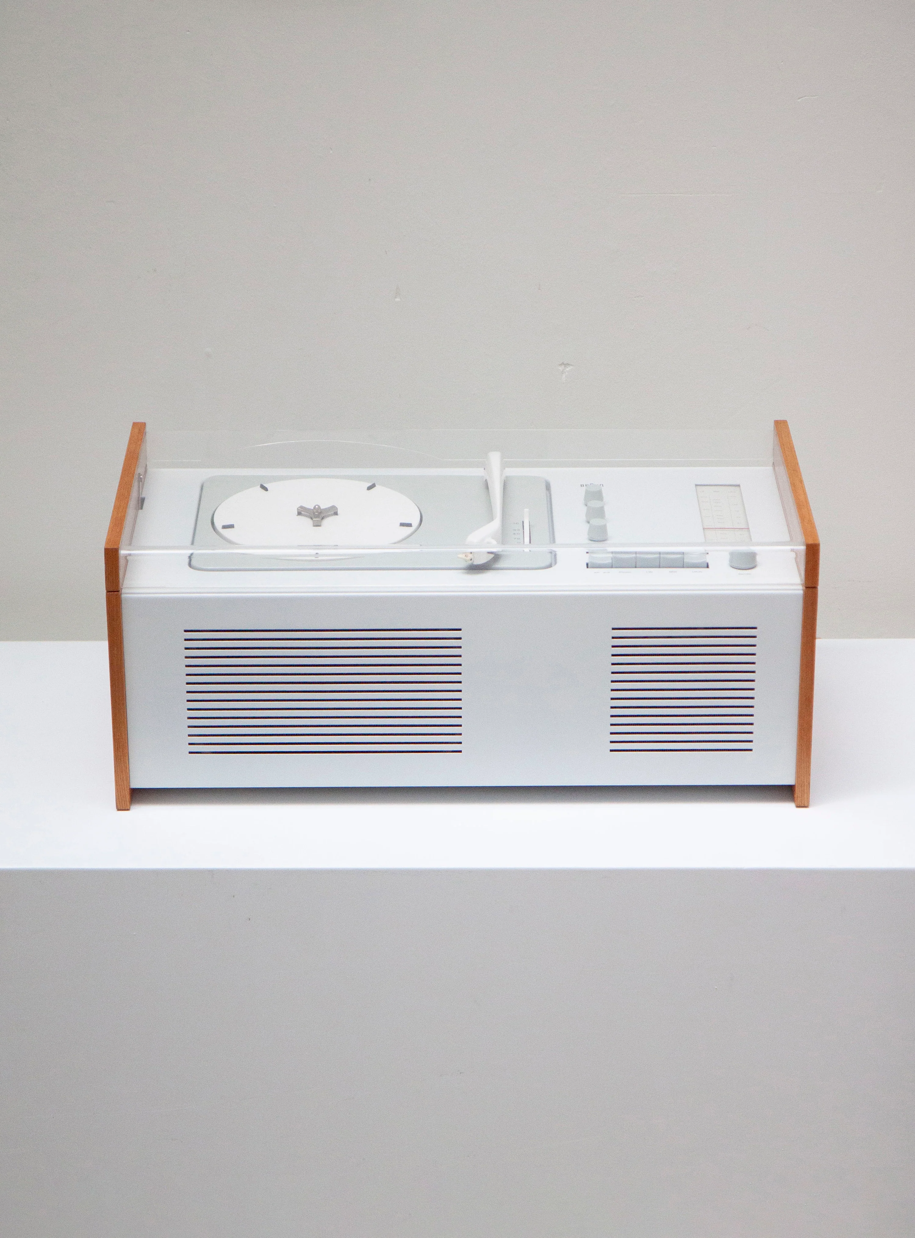 Braun SK5 Phonosuper by Hans Gugelot & Dieter Rams - Image 9