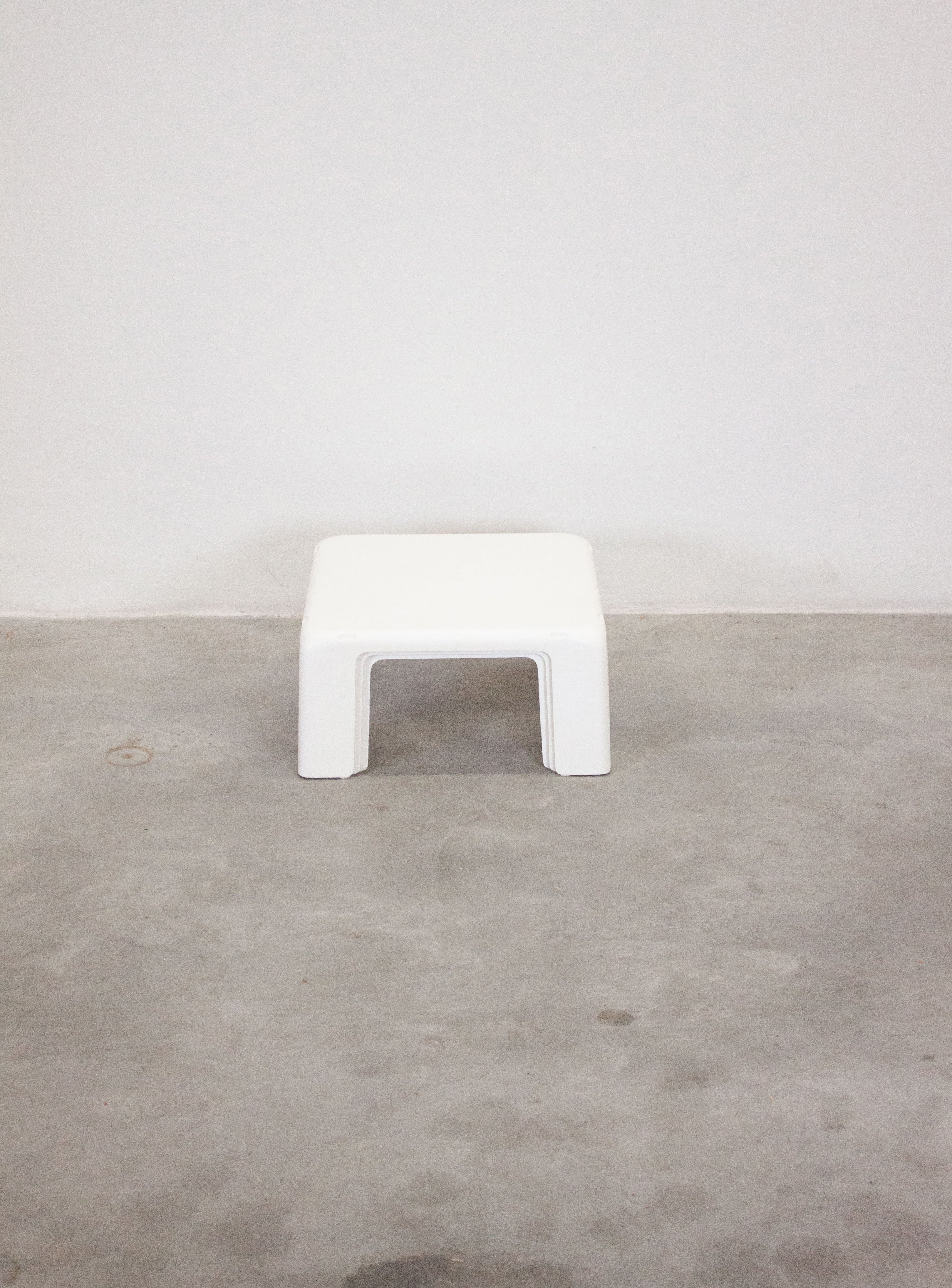 C&B Italia Gatti Nesting Tables by Mario Bellini (White) - Image 3
