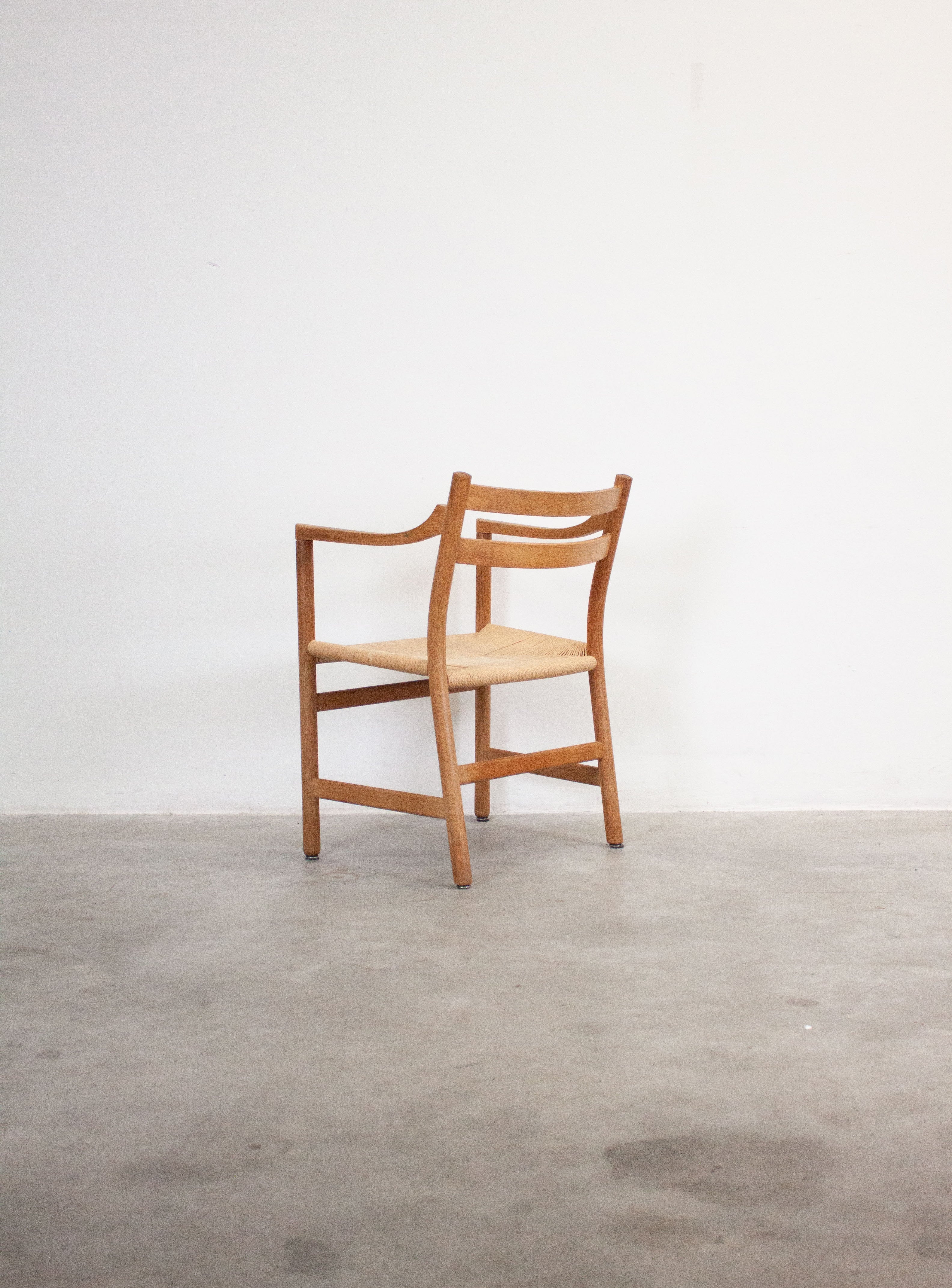 Carl Hansen & Søn CH46 Dining Armchair by Hans J. Wegner - Image 30