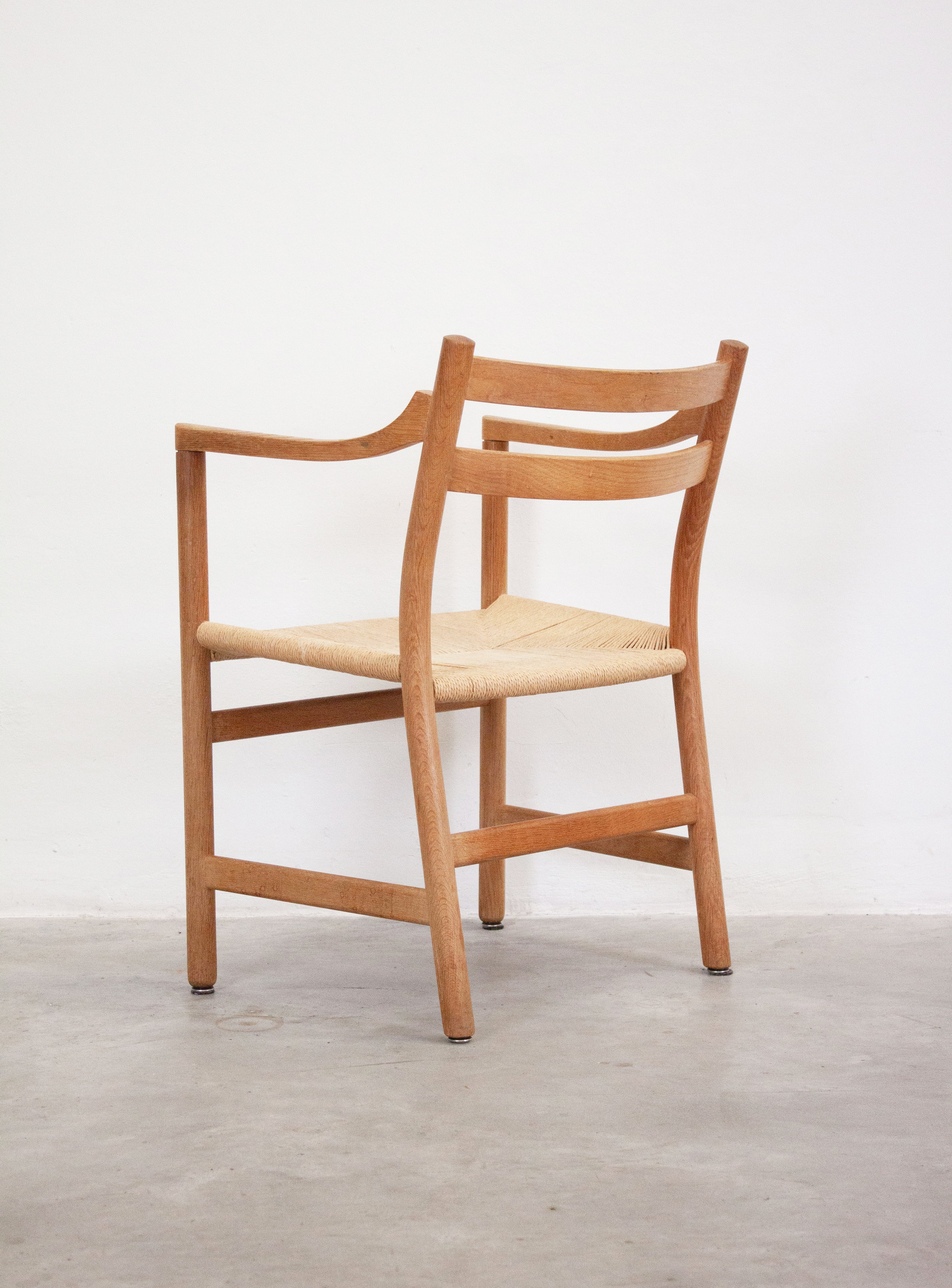 Carl Hansen & Søn CH46 Dining Armchair by Hans J. Wegner - Image 31