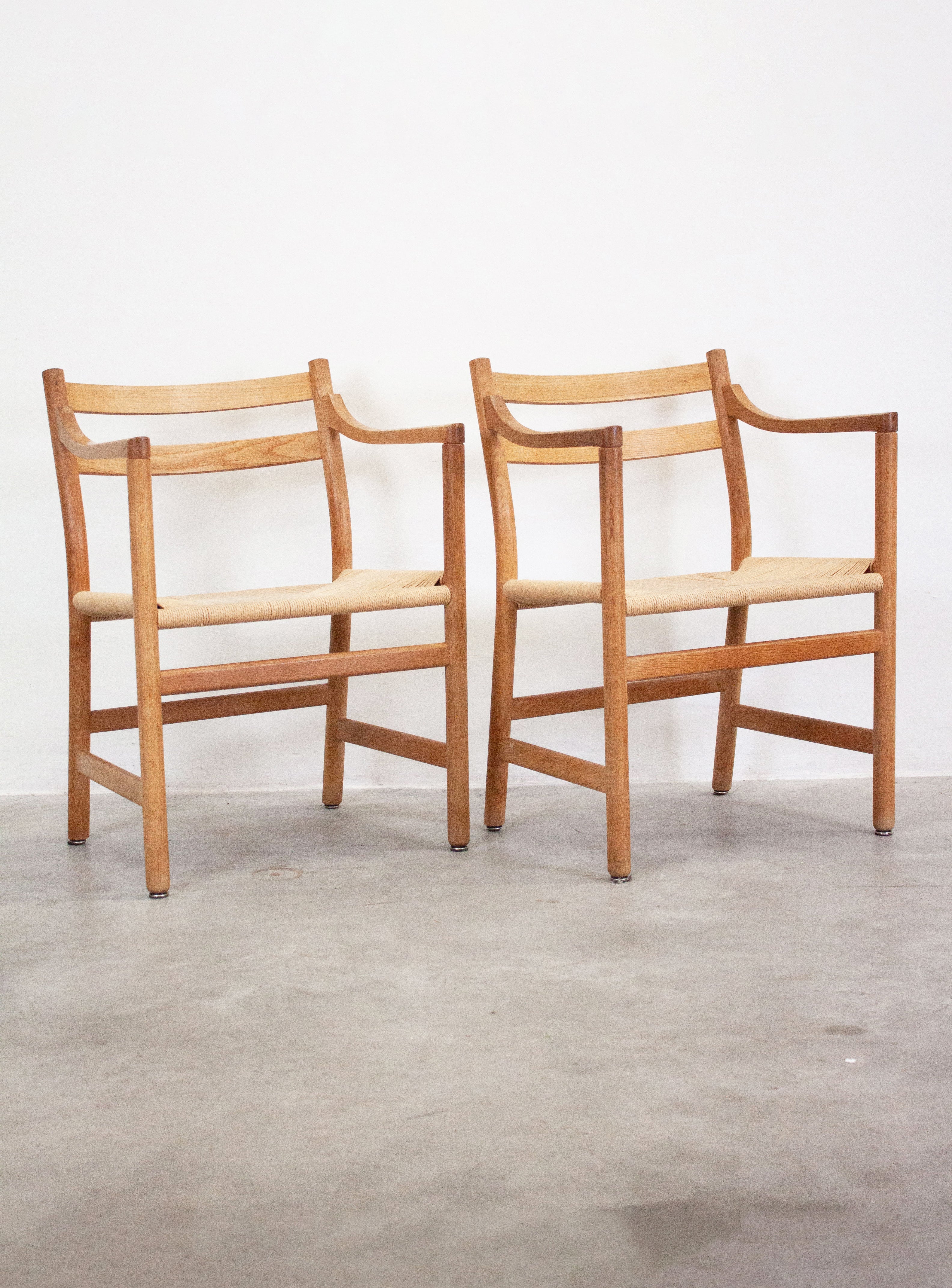 Carl Hansen & Søn CH46 Dining Armchair by Hans J. Wegner - Image 37