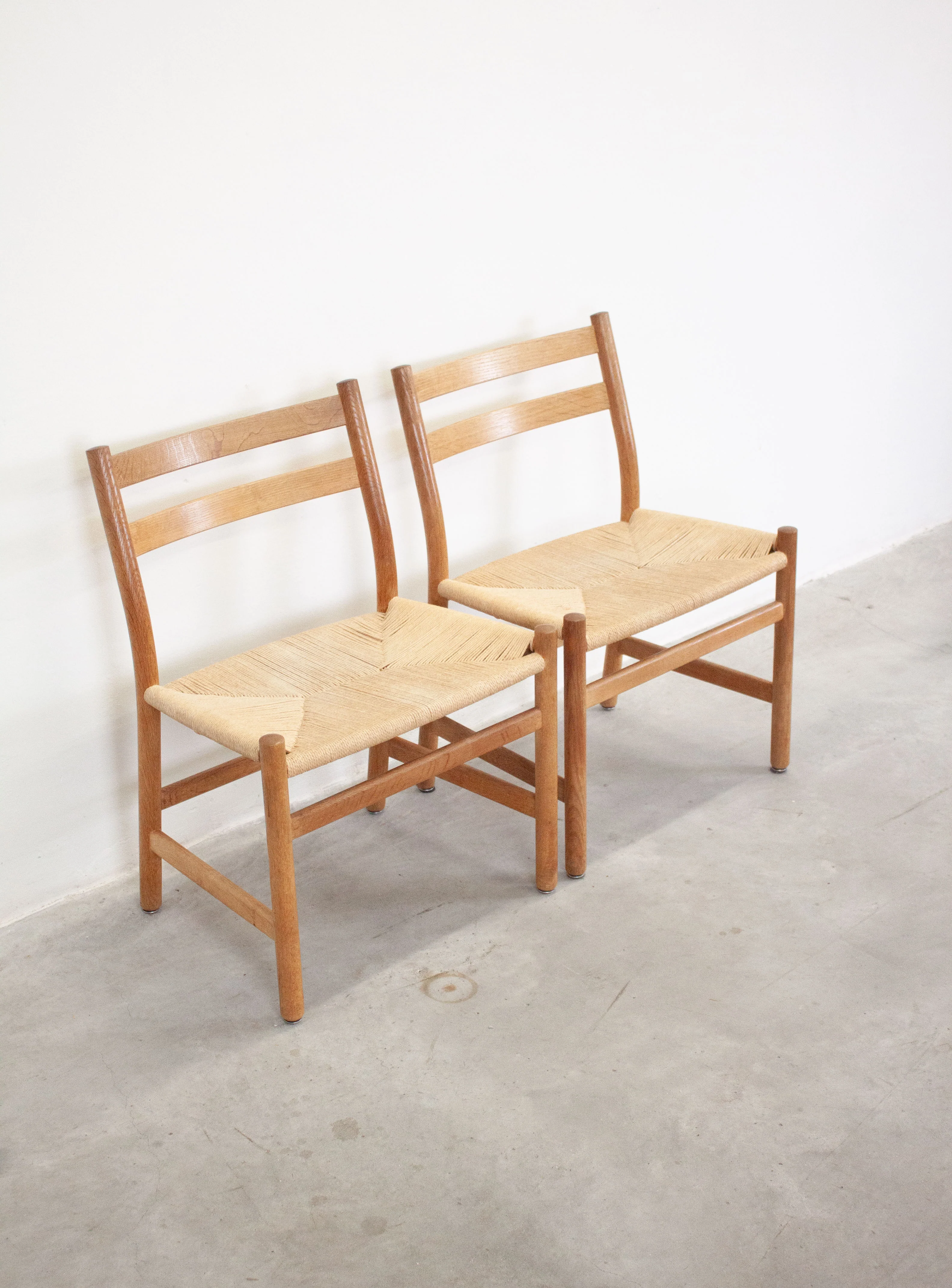 Carl Hansen & Søn CH47 Dining Chair by Hans J. Wegner - Image 16