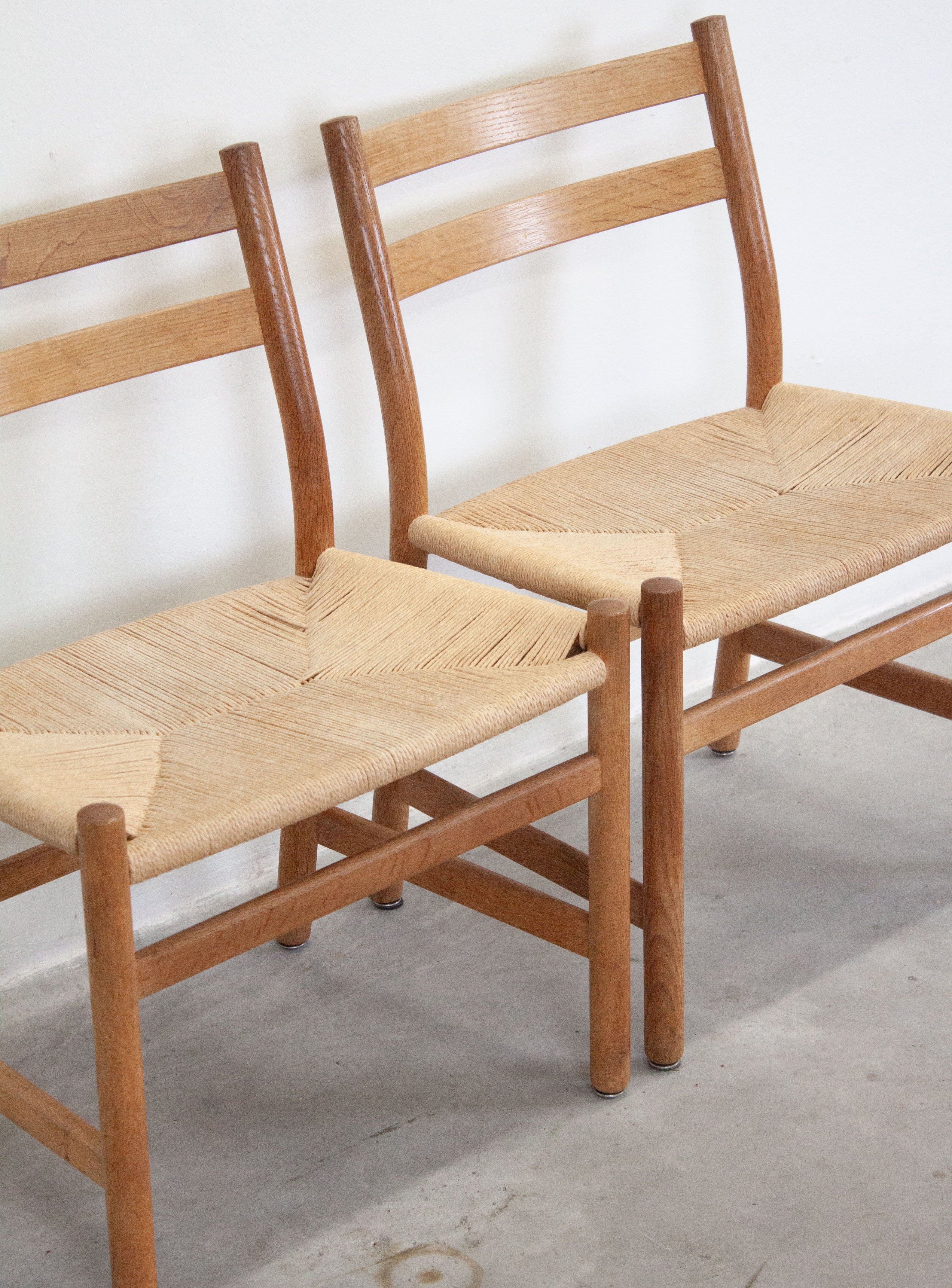 Carl Hansen & Søn CH47 Dining Chair by Hans J. Wegner - Image 17