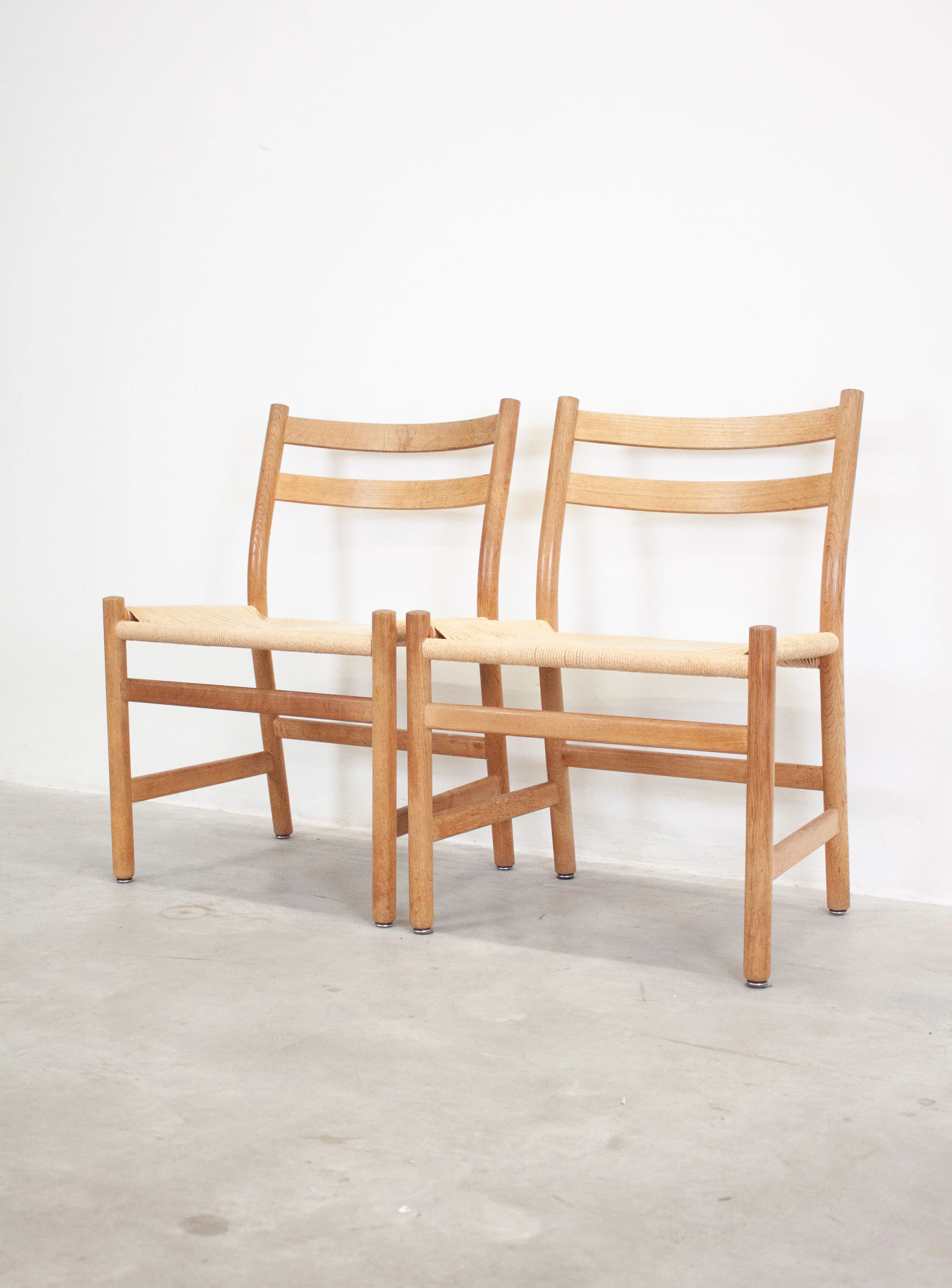 Carl Hansen & Søn CH47 Dining Chair by Hans J. Wegner - Image 18