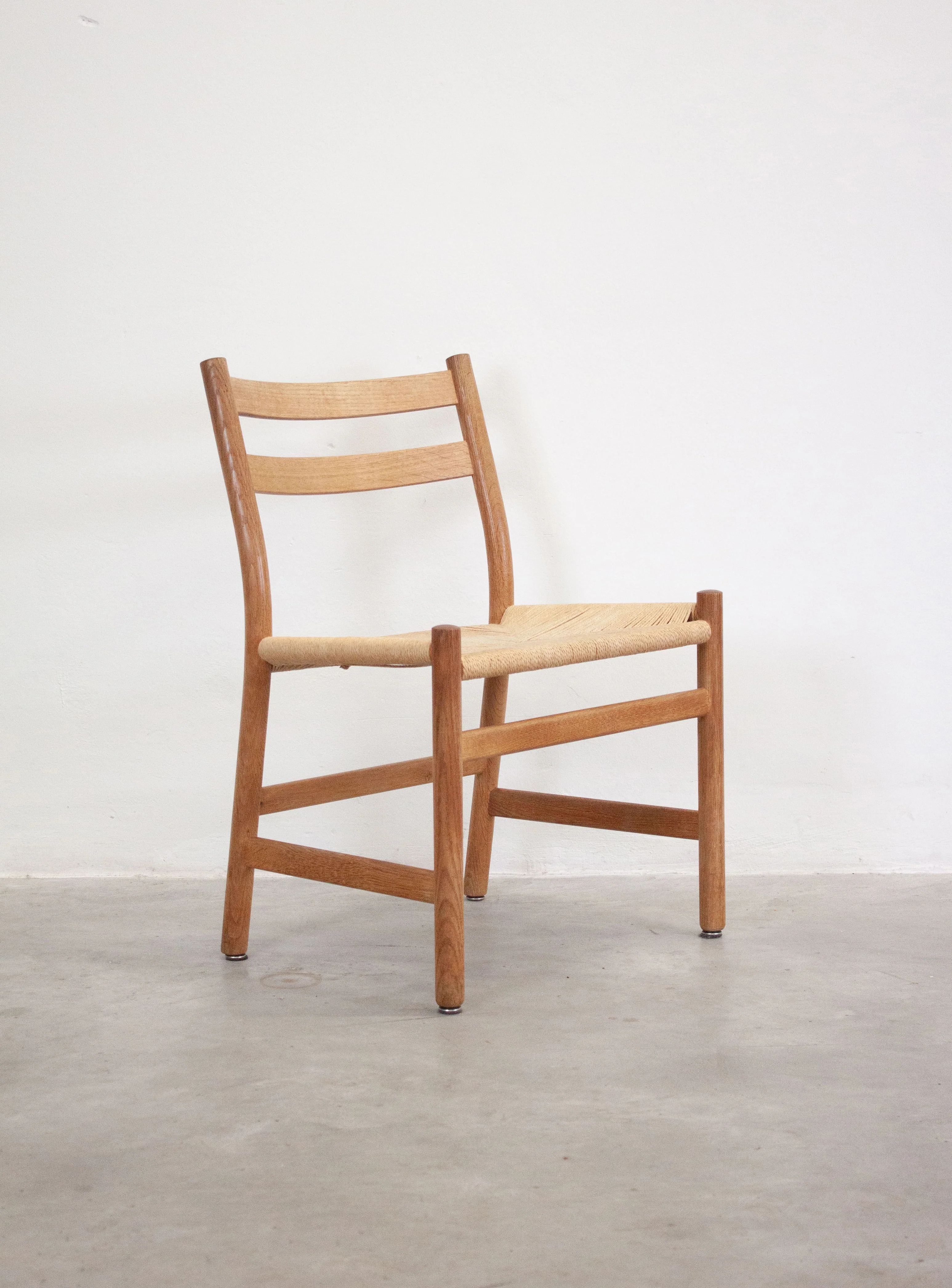 Carl Hansen & Søn CH47 Dining Chair by Hans J. Wegner - Image 23