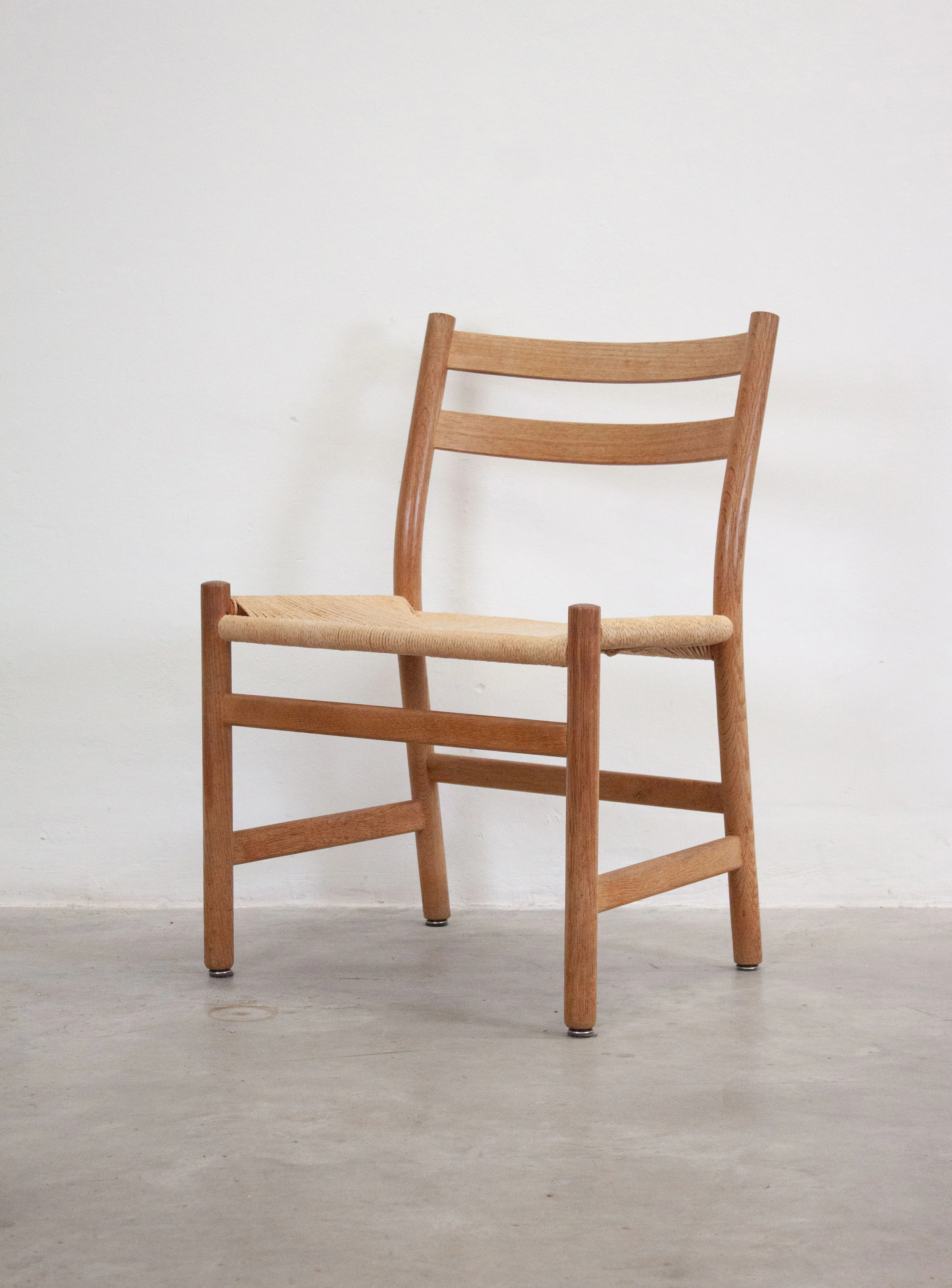 Carl Hansen & Søn CH47 Dining Chair by Hans J. Wegner - Image 29