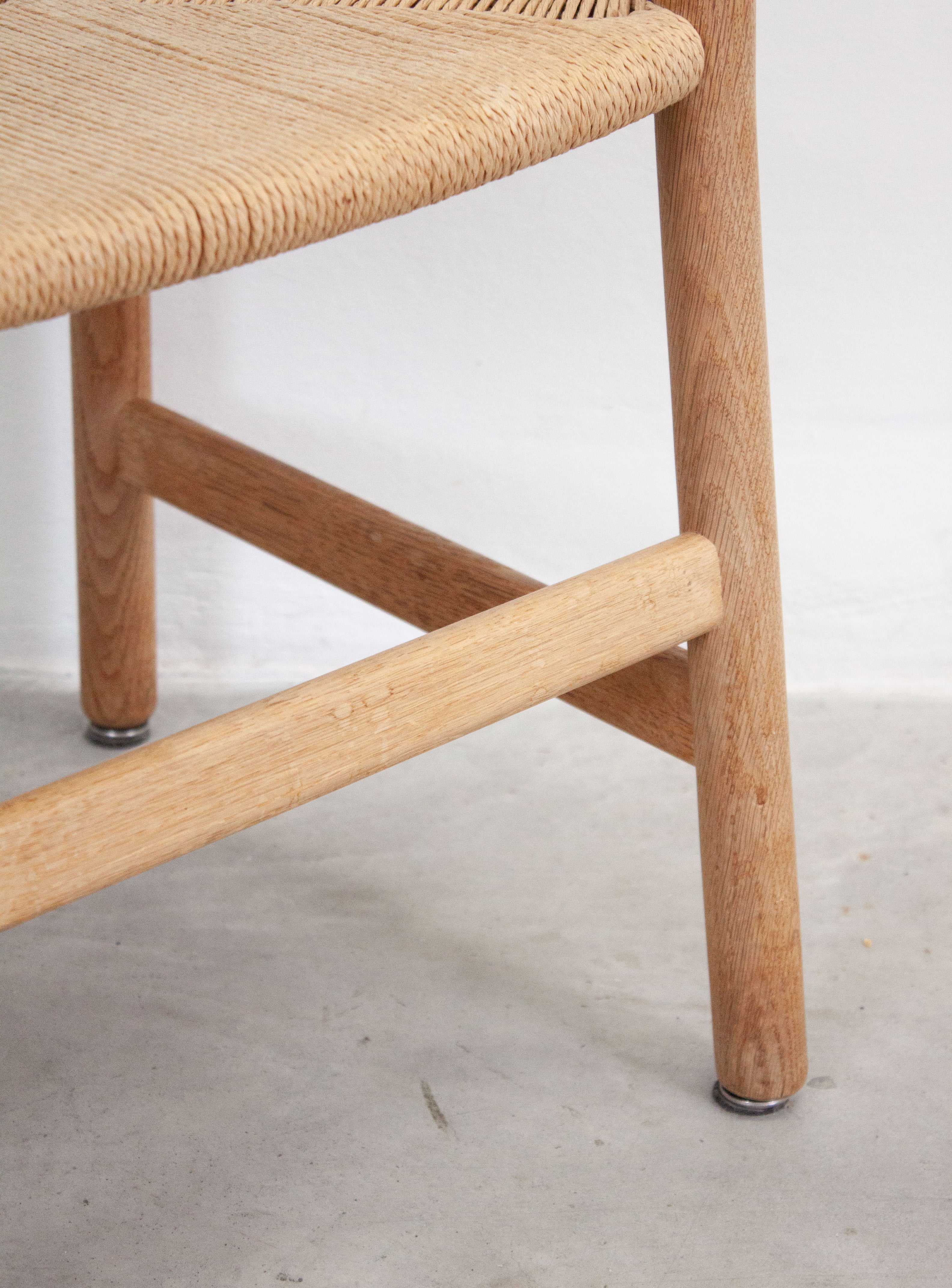 Carl Hansen & Søn CH47 Dining Chair by Hans J. Wegner - Image 39