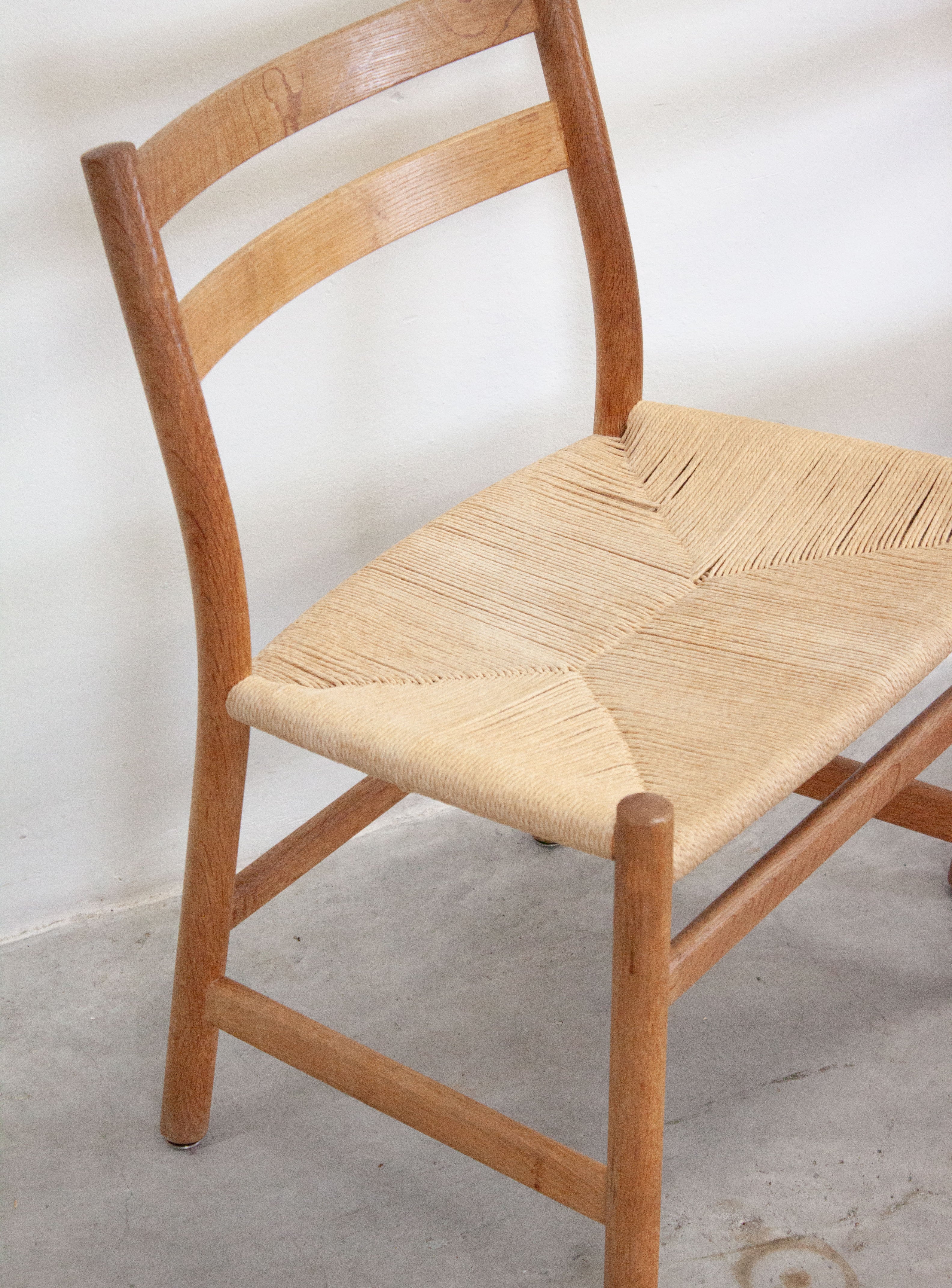 Carl Hansen & Søn CH47 Dining Chair by Hans J. Wegner - Image 8