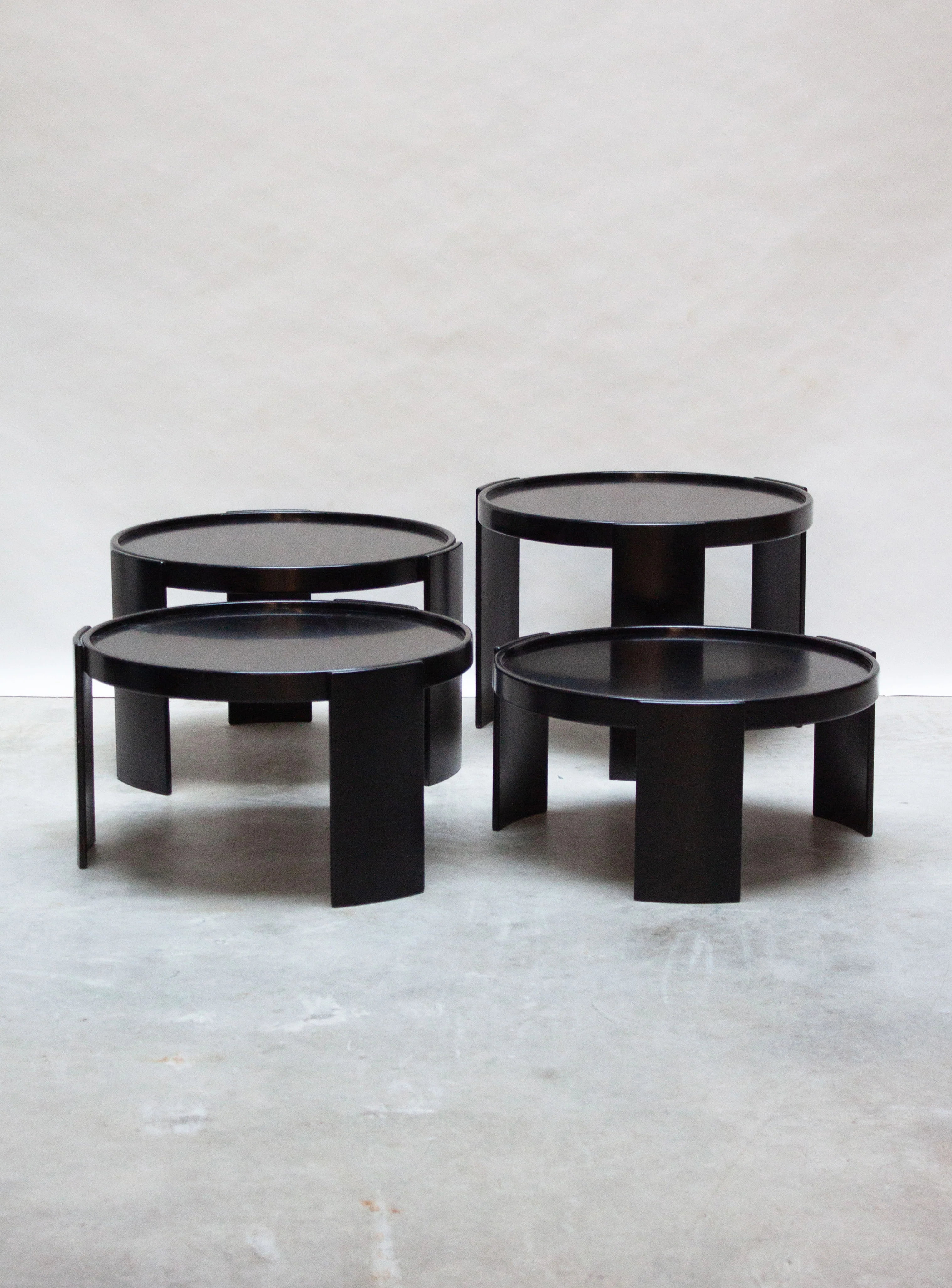 Cassina 783 Nesting Tables by Gianfranco Frattini (Black) - Image 18