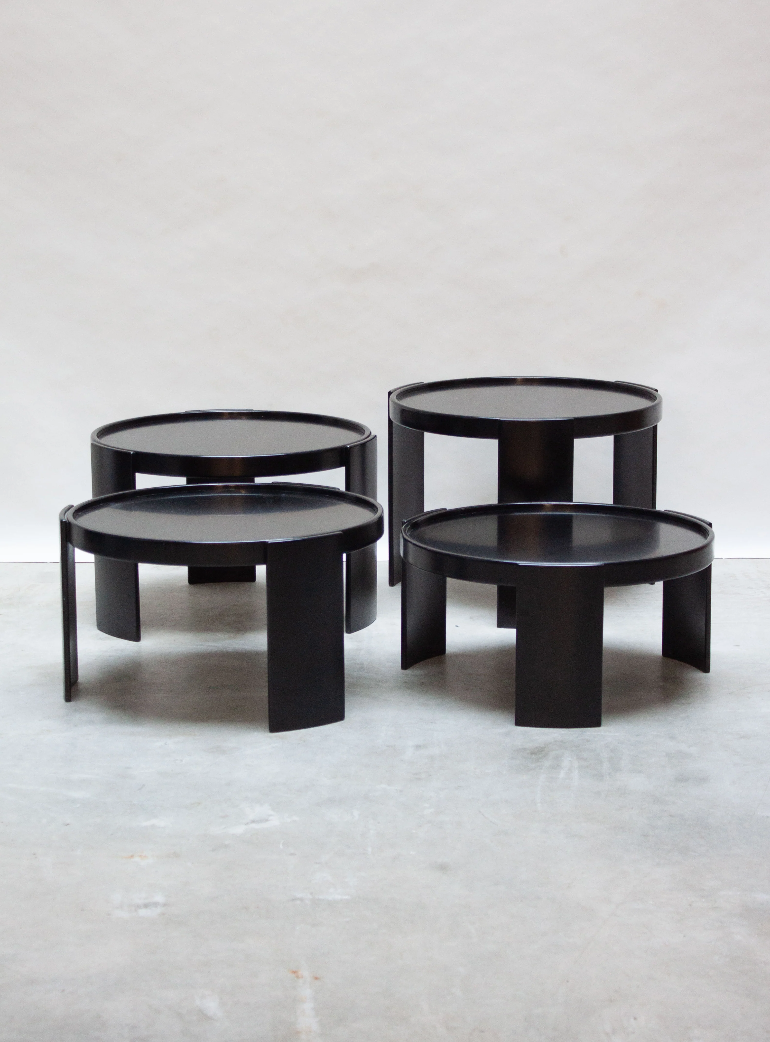 Cassina 783 Nesting Tables by Gianfranco Frattini (Black) - Image 19