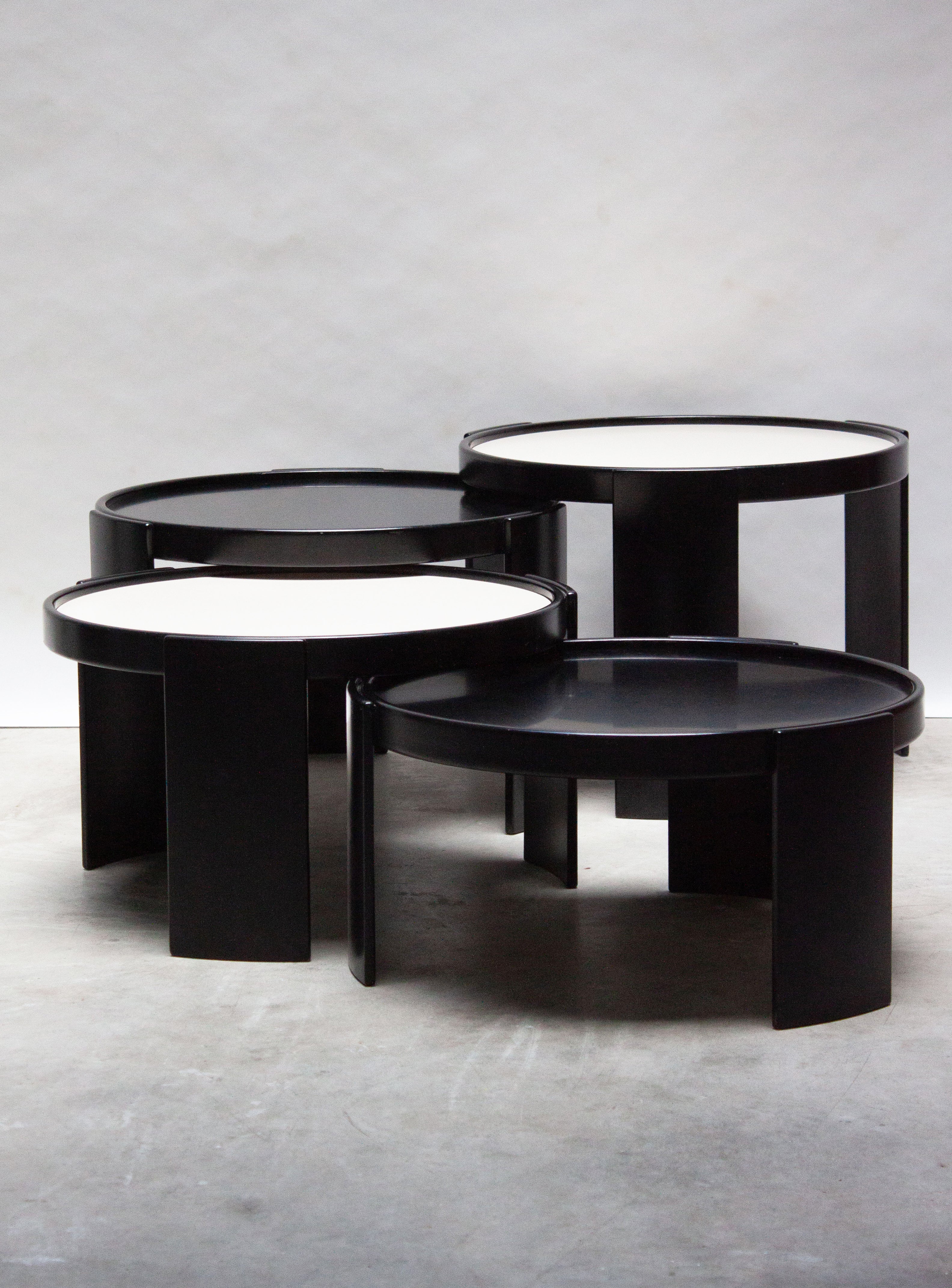 Cassina 783 Nesting Tables by Gianfranco Frattini (Black) - Image 2