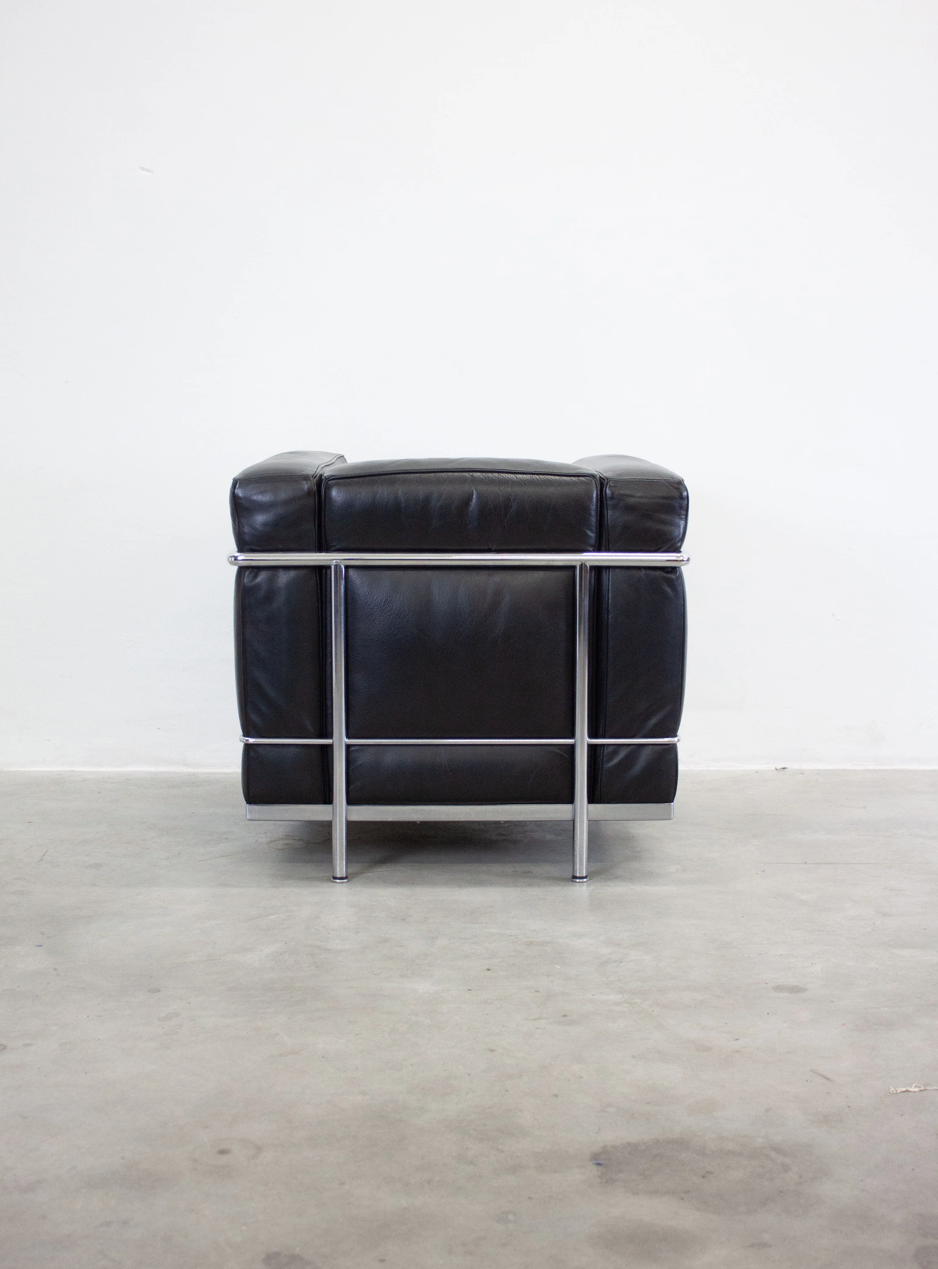 Cassina LC2 Lounge Chair by Le Corbusier (Black) - Image 12