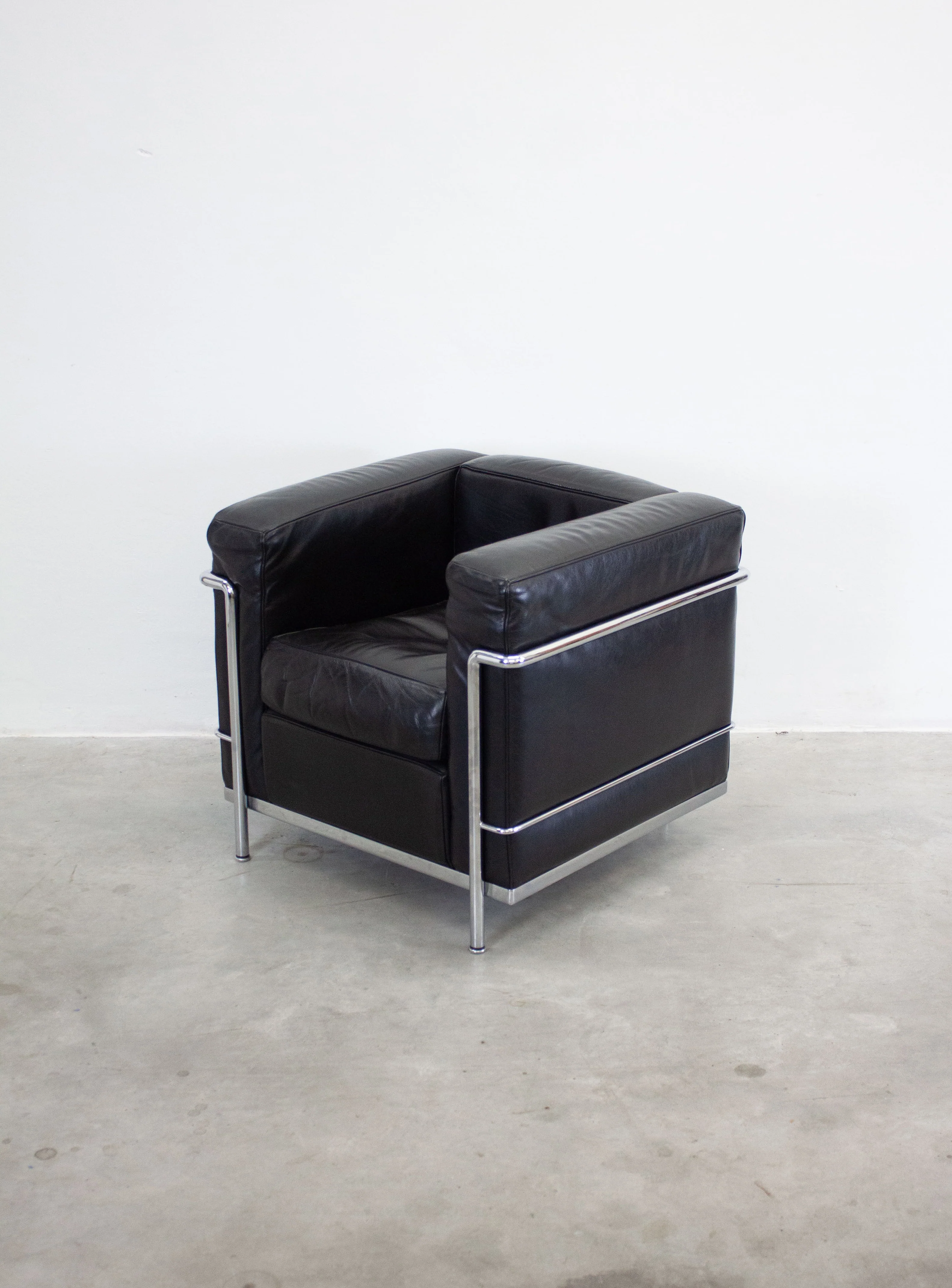 Cassina LC2 Lounge Chair by Le Corbusier (Black) - Image 13