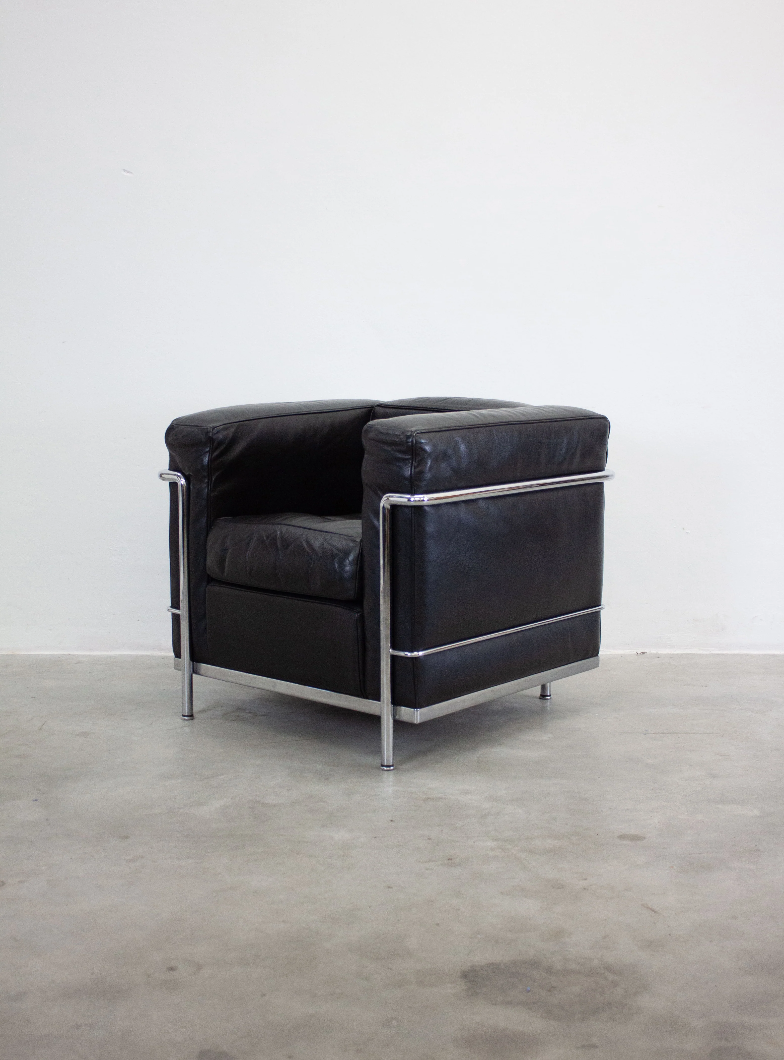 Cassina LC2 Lounge Chair by Le Corbusier (Black) - Image 14