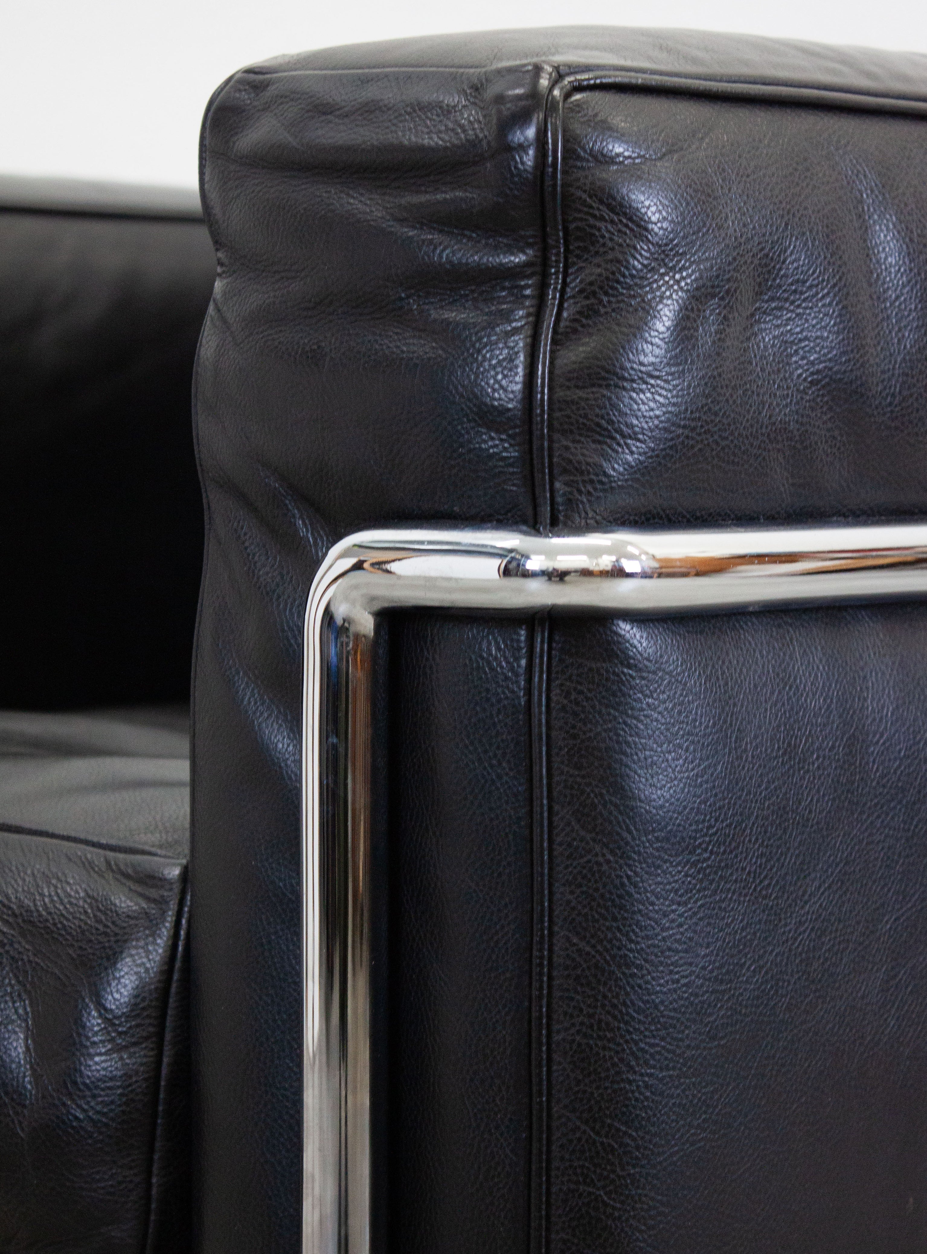 Cassina LC2 Lounge Chair by Le Corbusier (Black) - Image 15