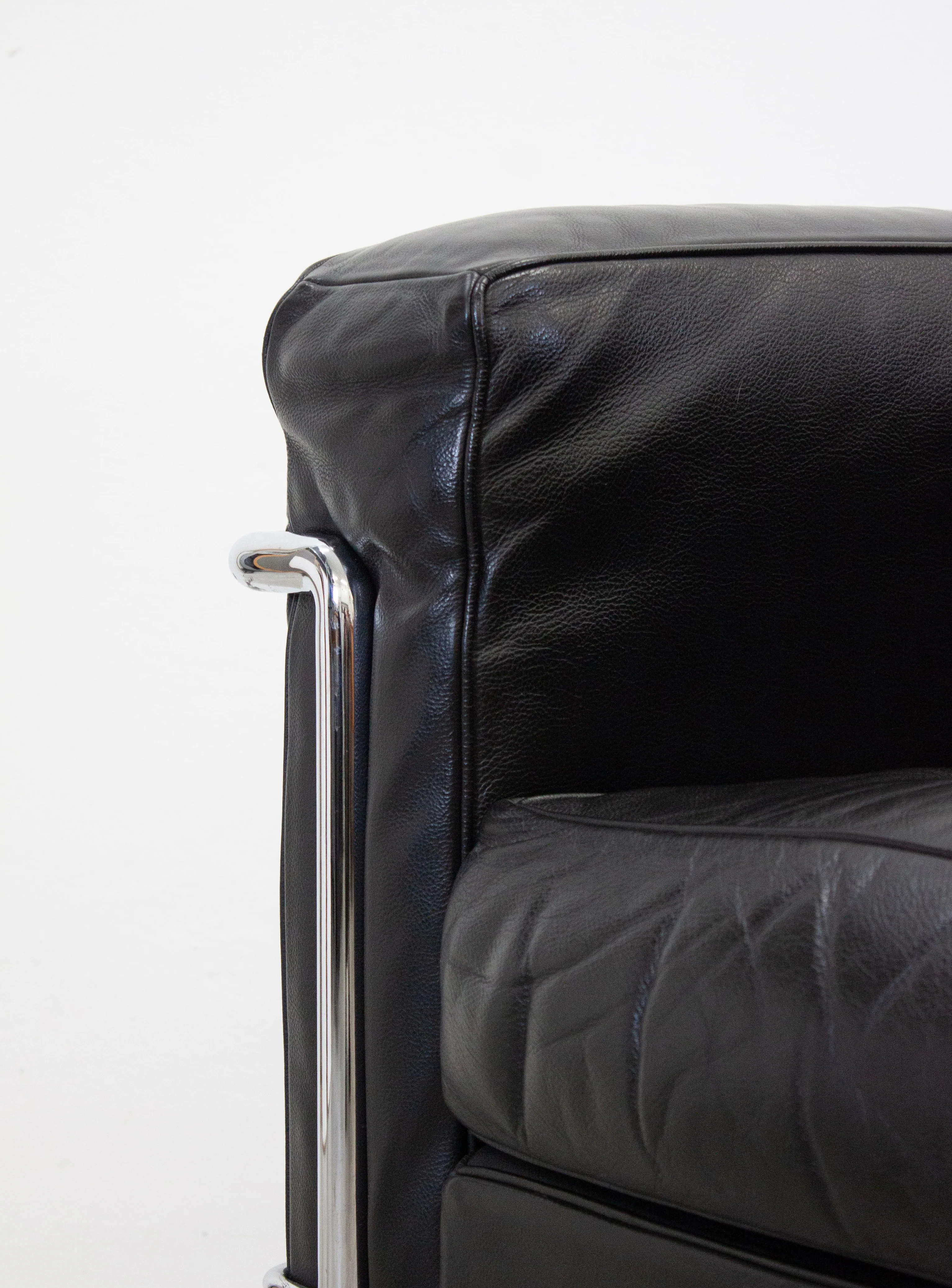 Cassina LC2 Lounge Chair by Le Corbusier (Black) - Image 16