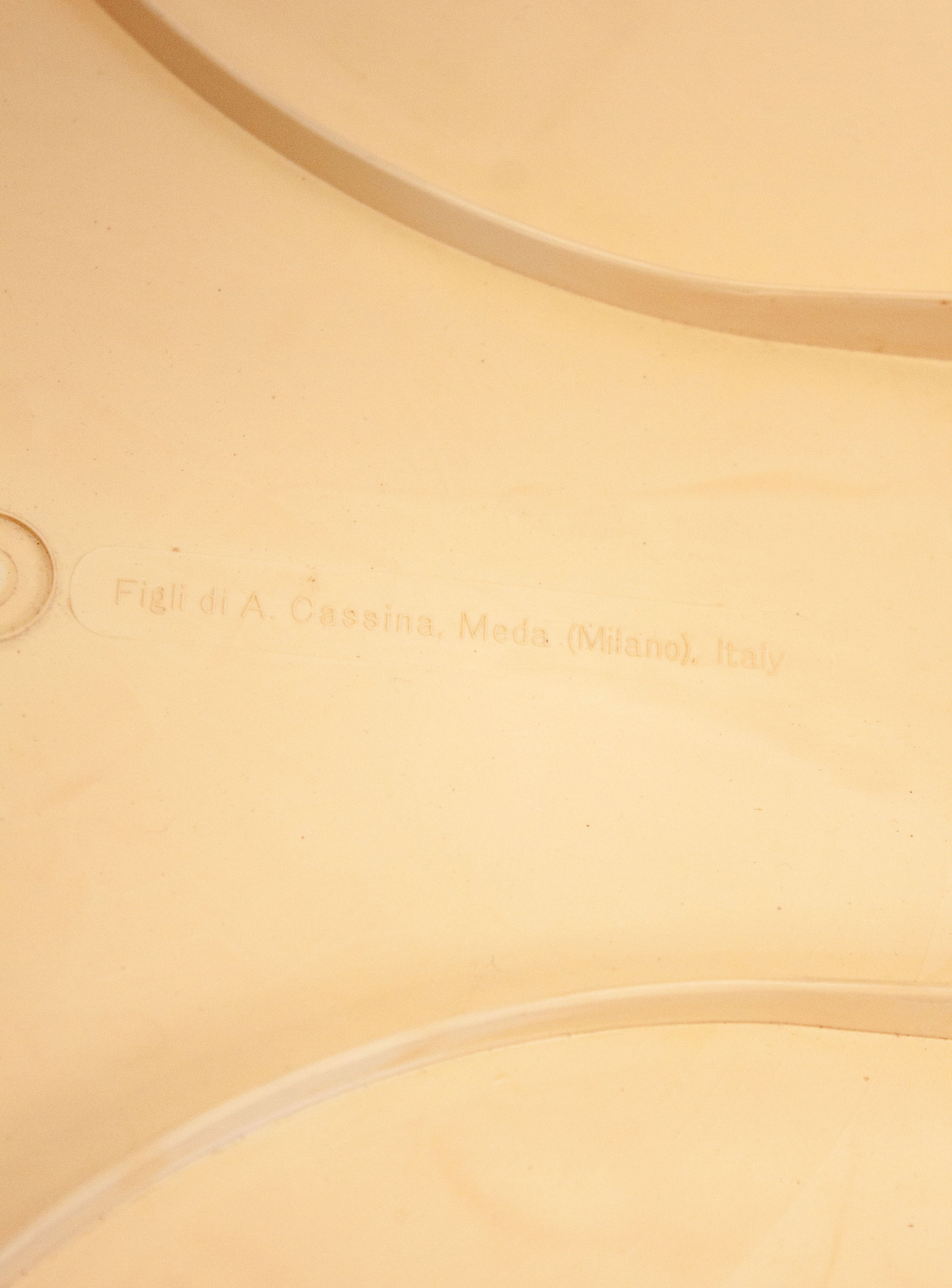 Cassina Marema Nesting Tables by Gianfranco Frattini (Cream) - Image 21