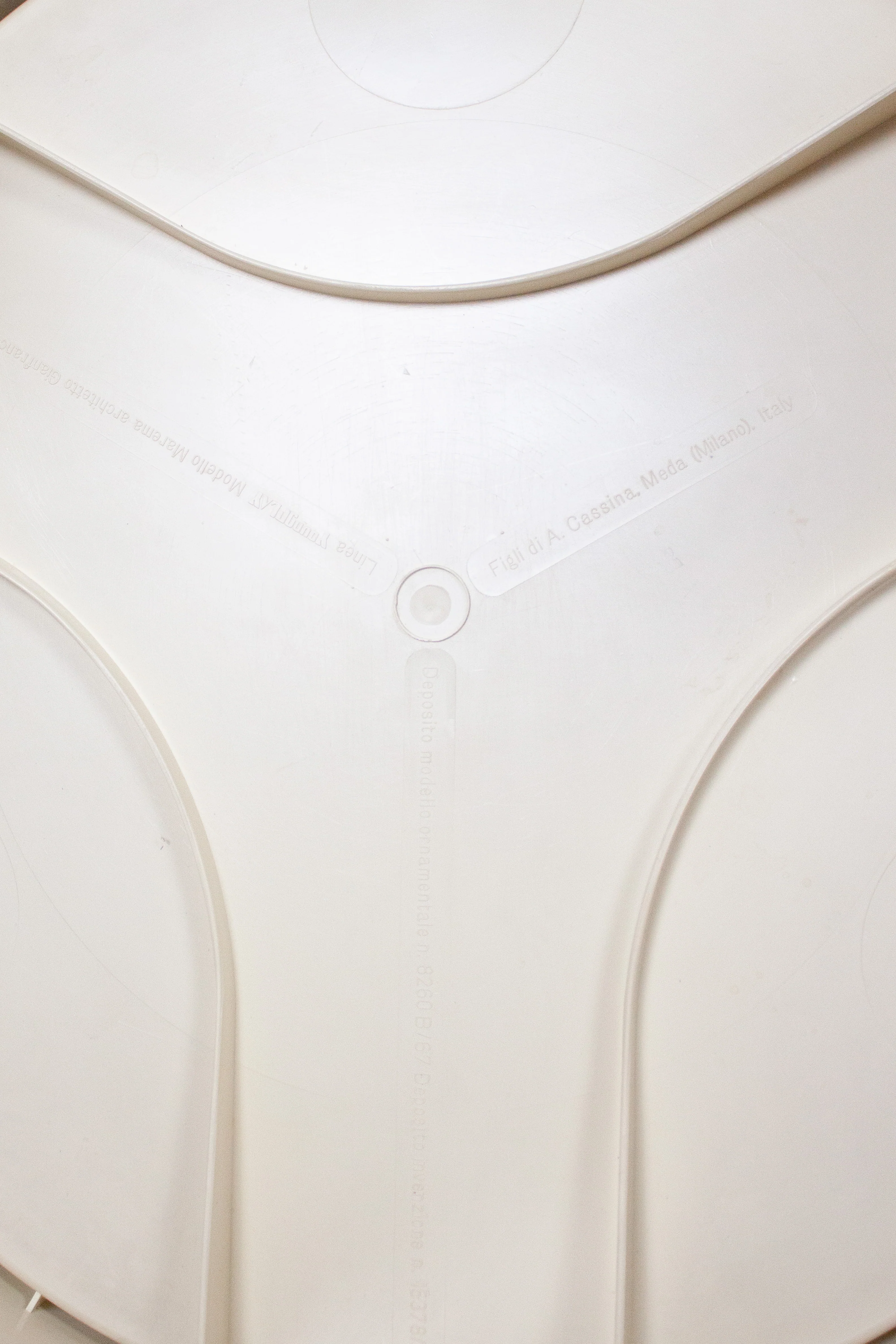 Cassina Marema Nesting Tables by Gianfranco Frattini (White) - Image 12