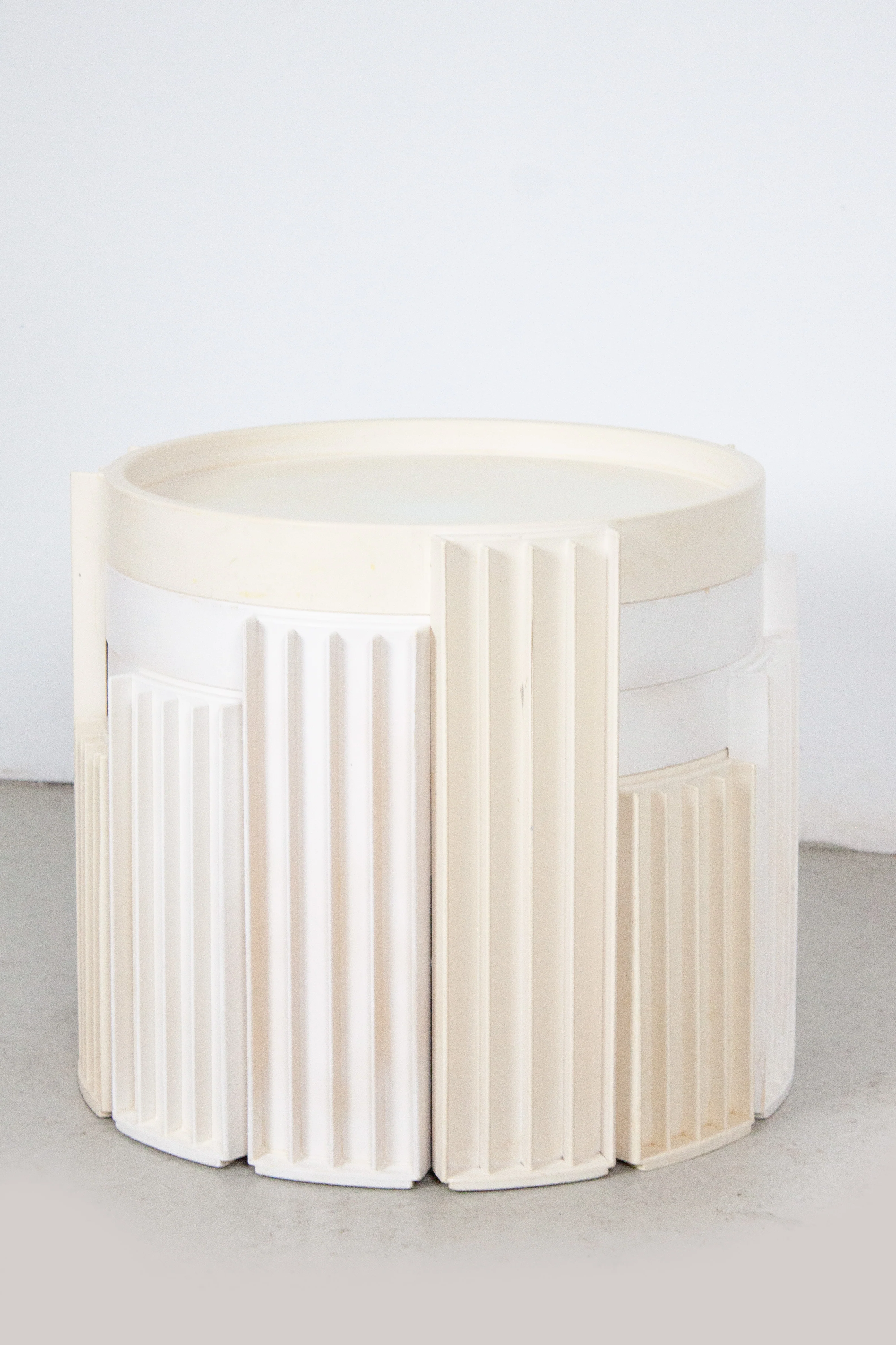 Cassina Marema Nesting Tables by Gianfranco Frattini (White) - Image 8
