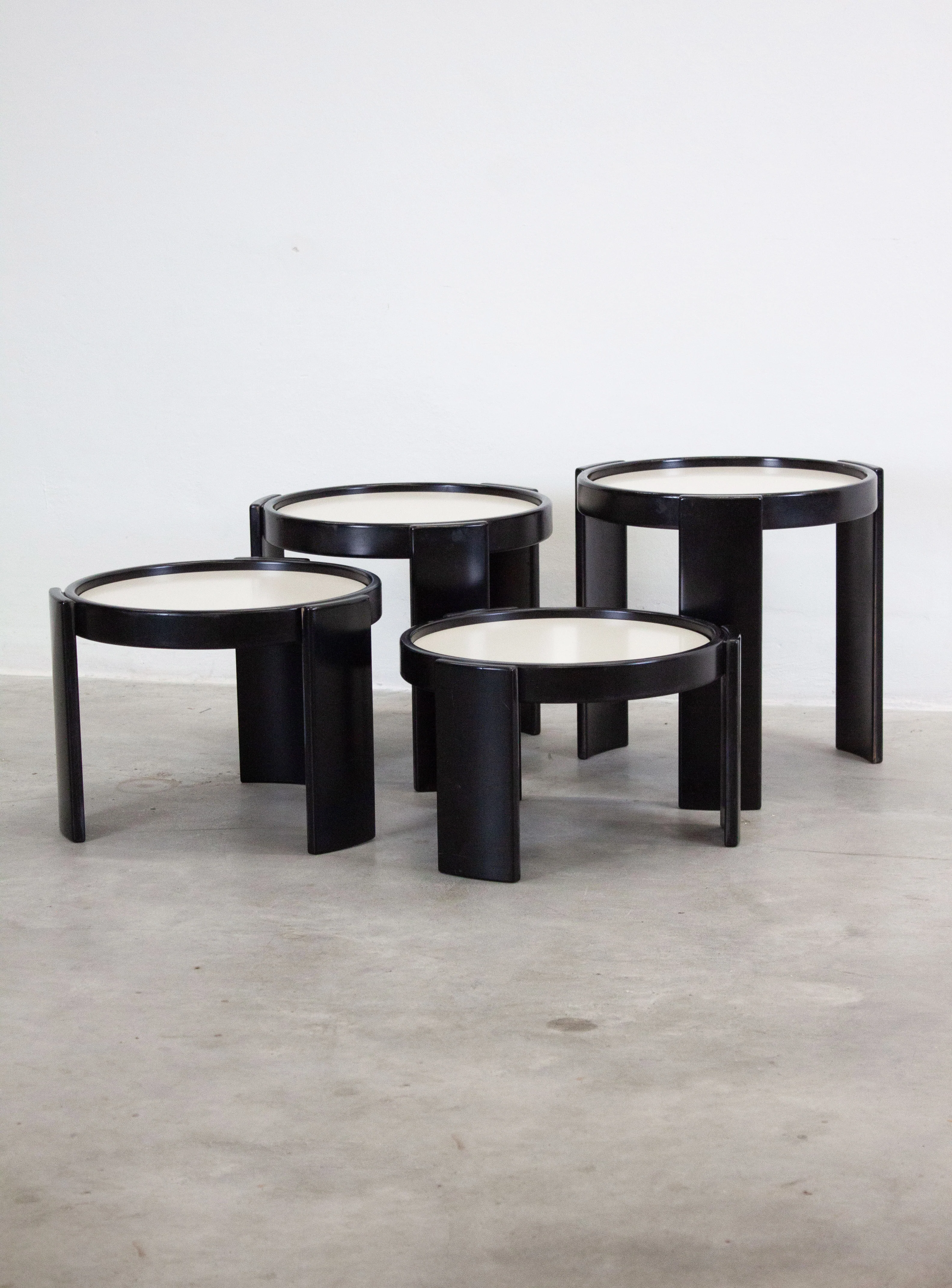 Cassina Nesting Tables by Gianfranco Frattini (Black) - Image 10