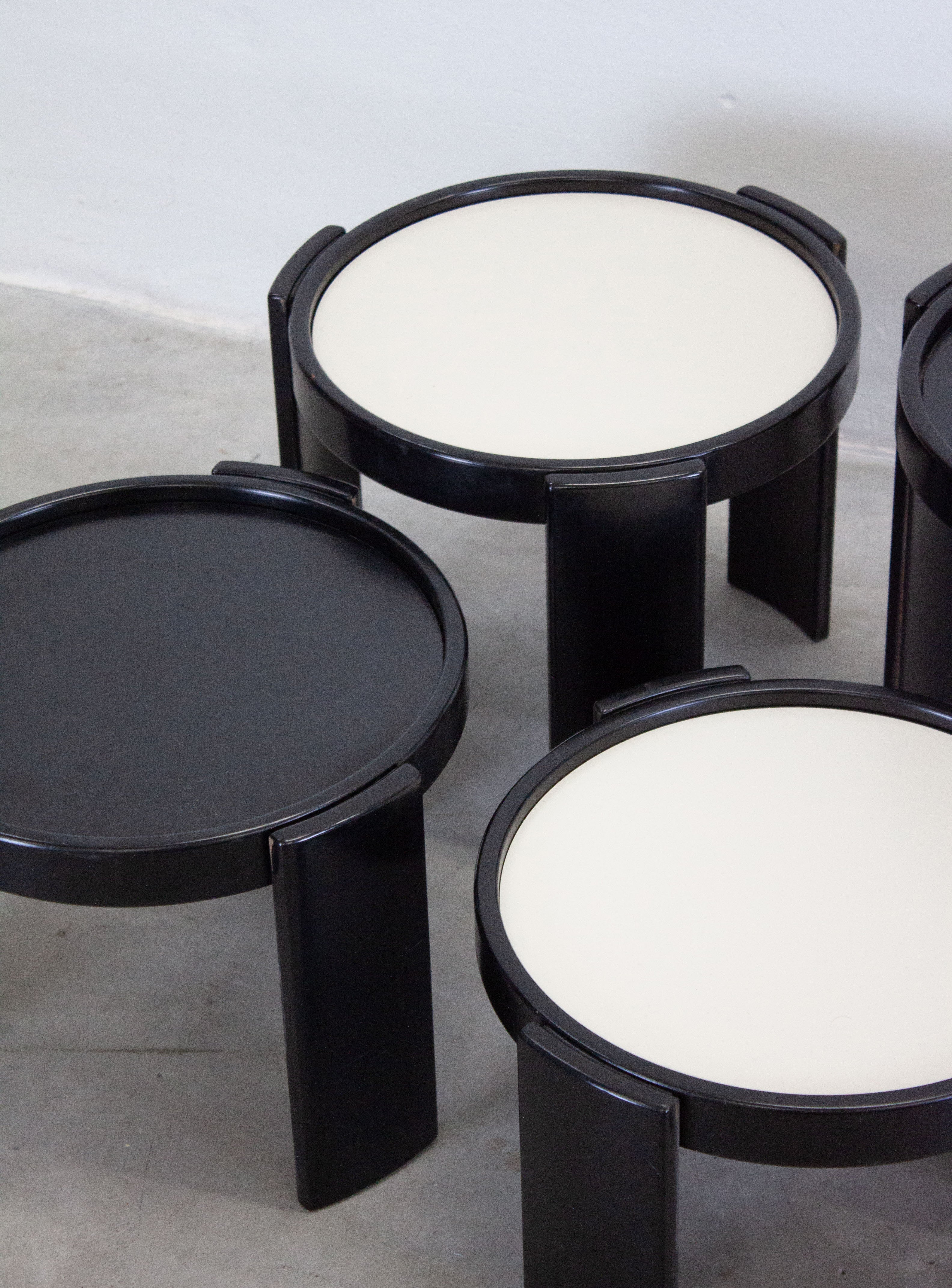 Cassina Nesting Tables by Gianfranco Frattini (Black) - Image 17