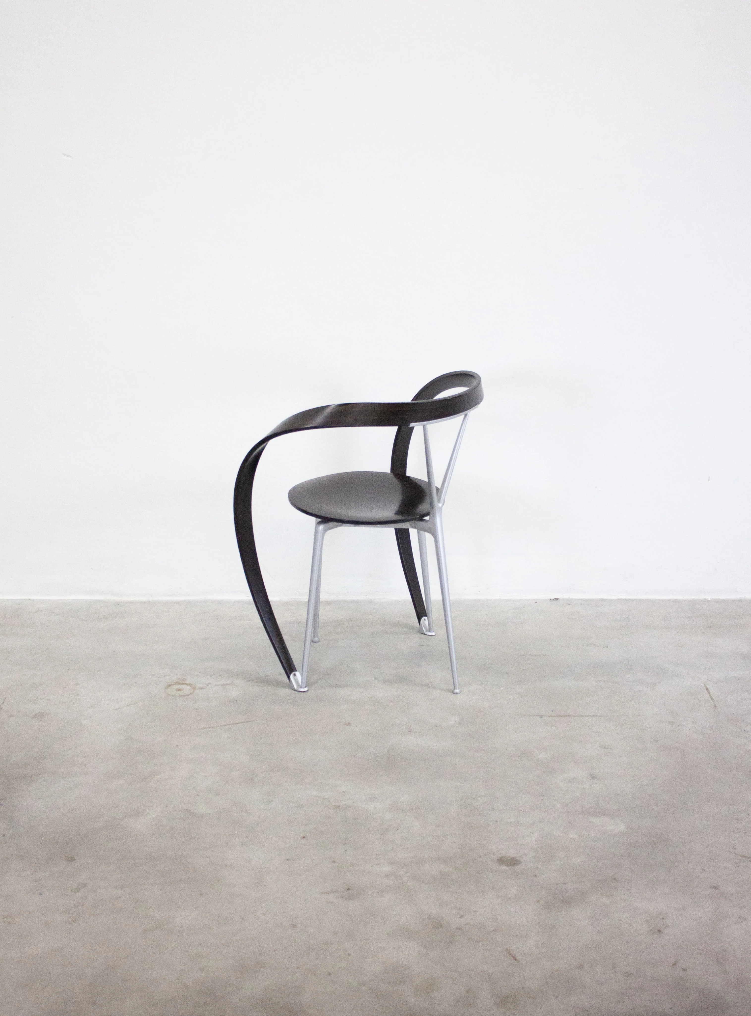 Cassina Revers Chairs by Andrea Branzi (Black) - Image 10