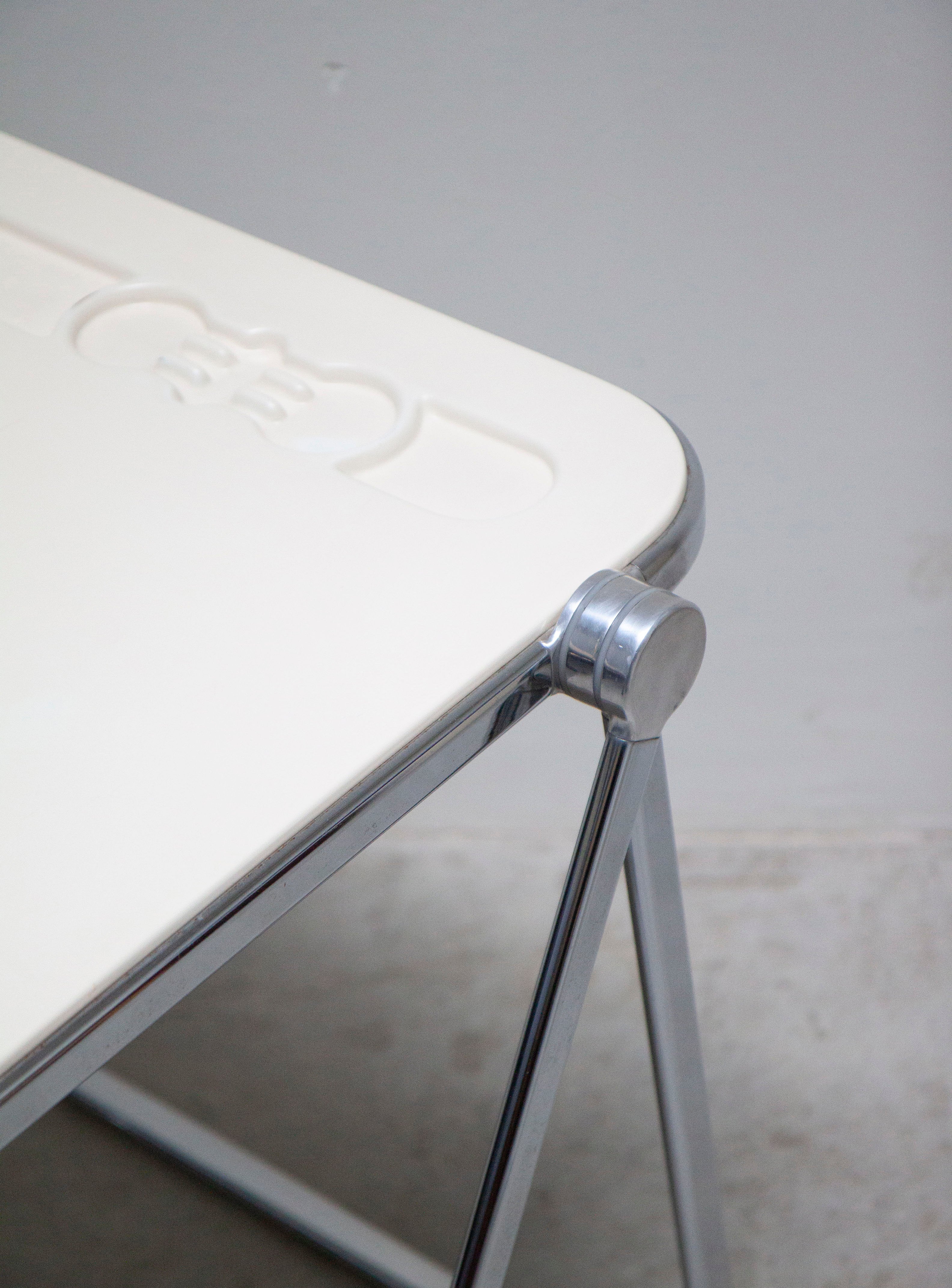 Castelli Platone Desk by Giancarlo Piretti (White) - Image 6