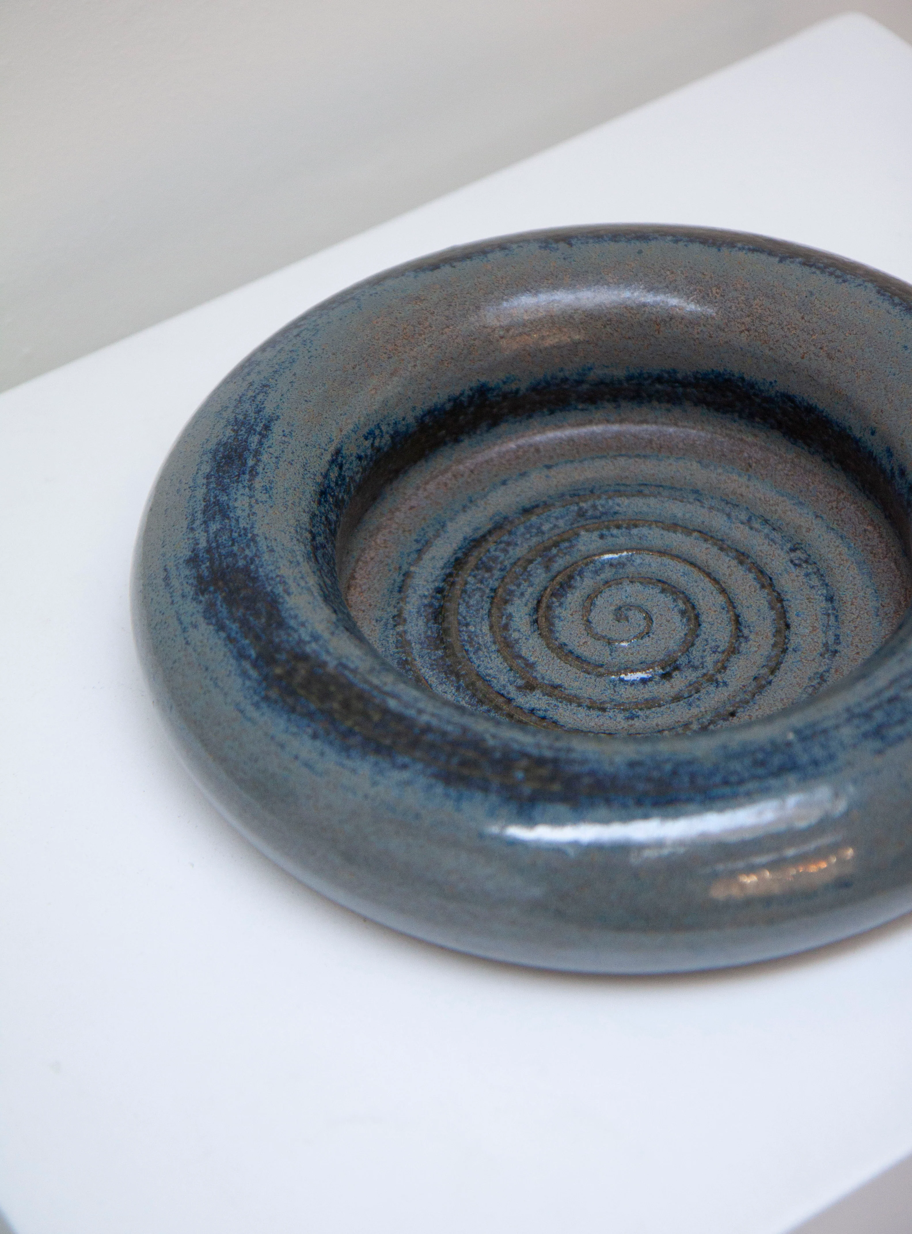 Ceramic Ikebana Vase (Blue/Grey) - Image 8