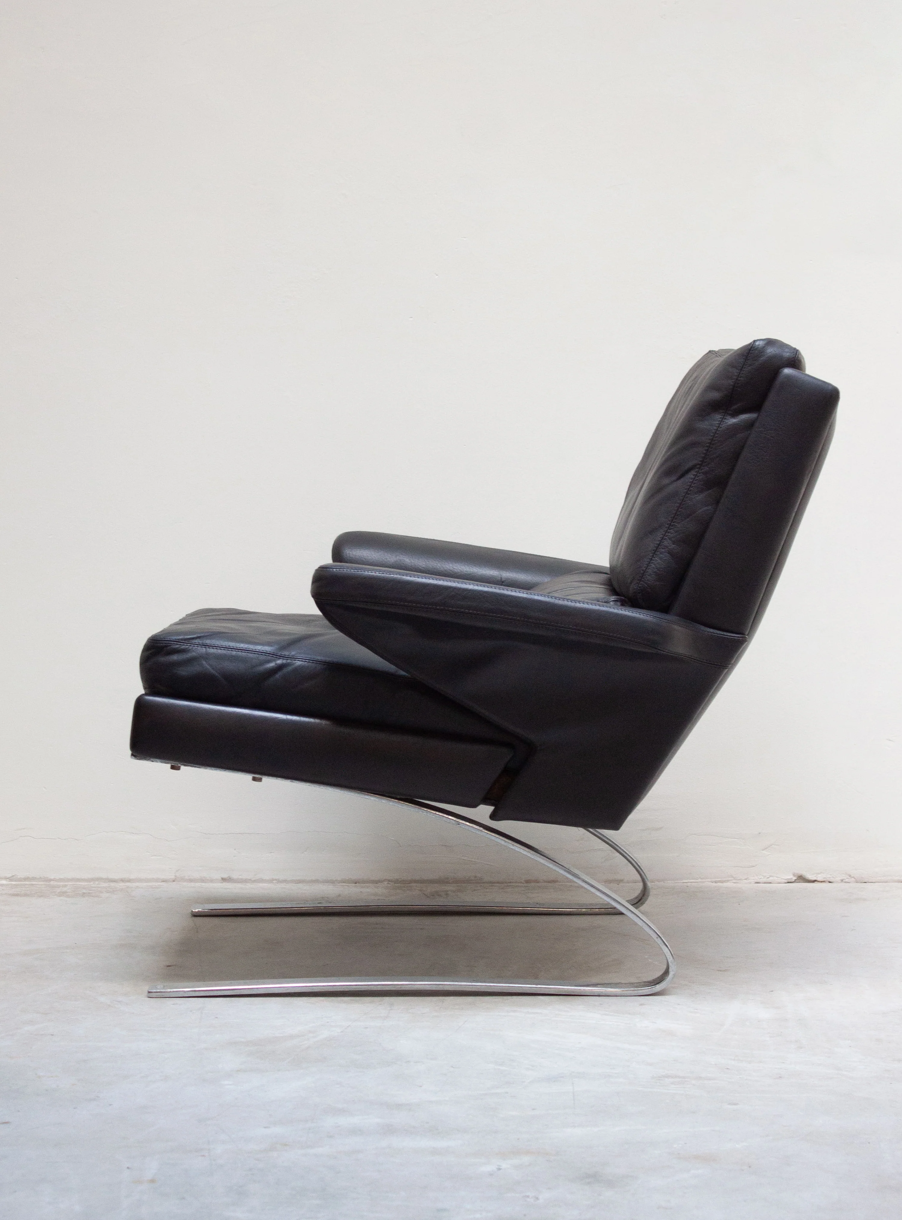 COR Swing Lounge Chair by Reinhold Adolf and Hans-Jürgen Schräpfer (Black) - Image 11