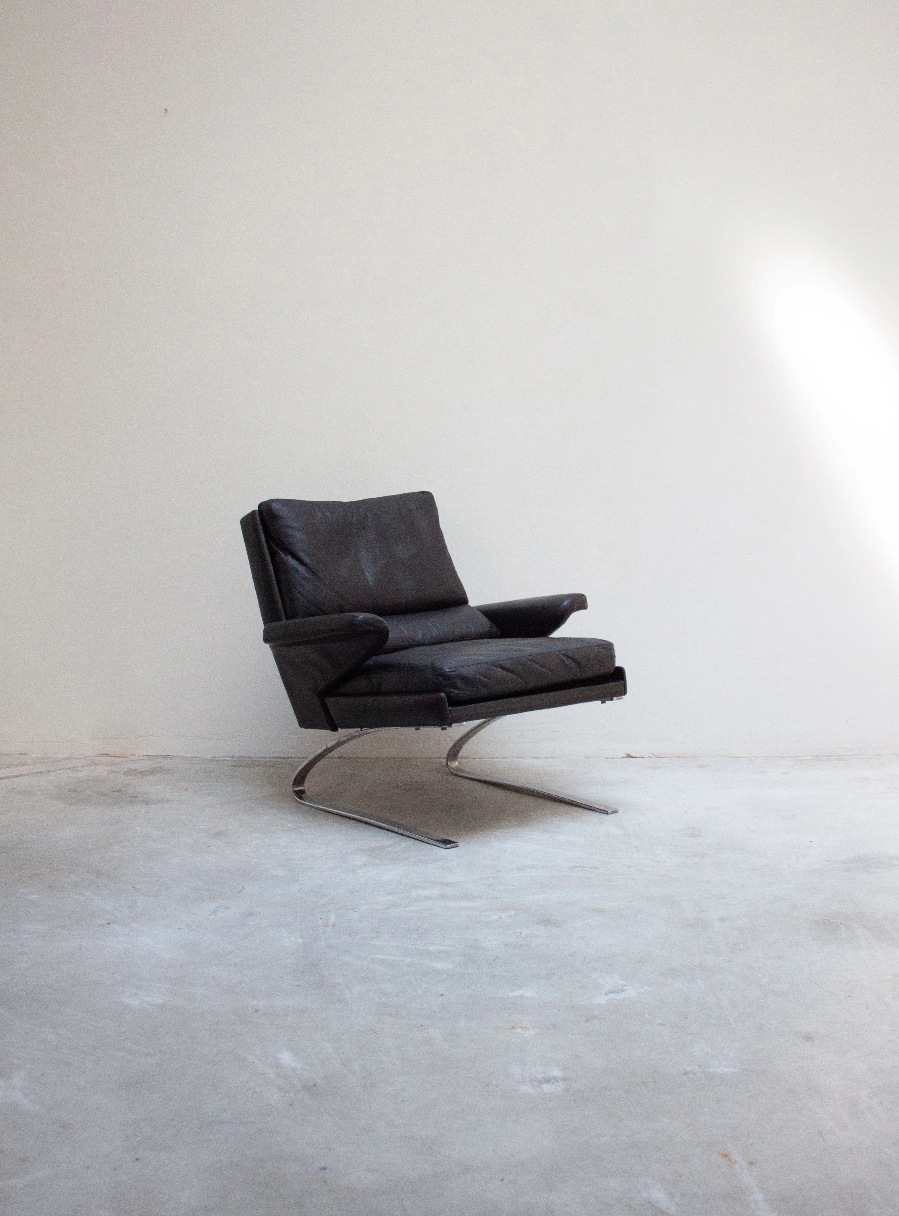 COR Swing Lounge Chair by Reinhold Adolf and Hans-Jürgen Schräpfer (Black) - Image 2