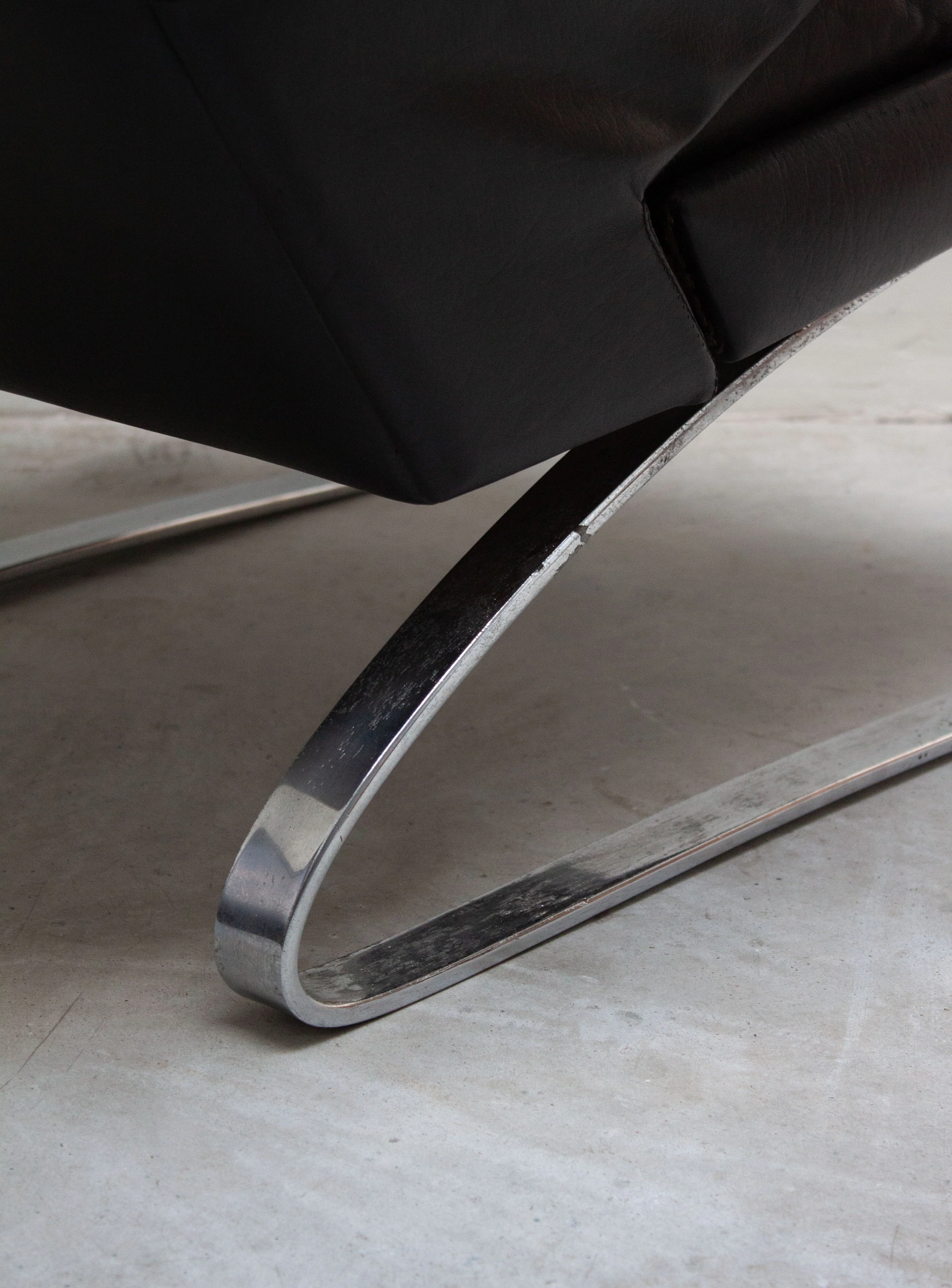 COR Swing Lounge Chair by Reinhold Adolf and Hans-Jürgen Schräpfer (Black) - Image 24