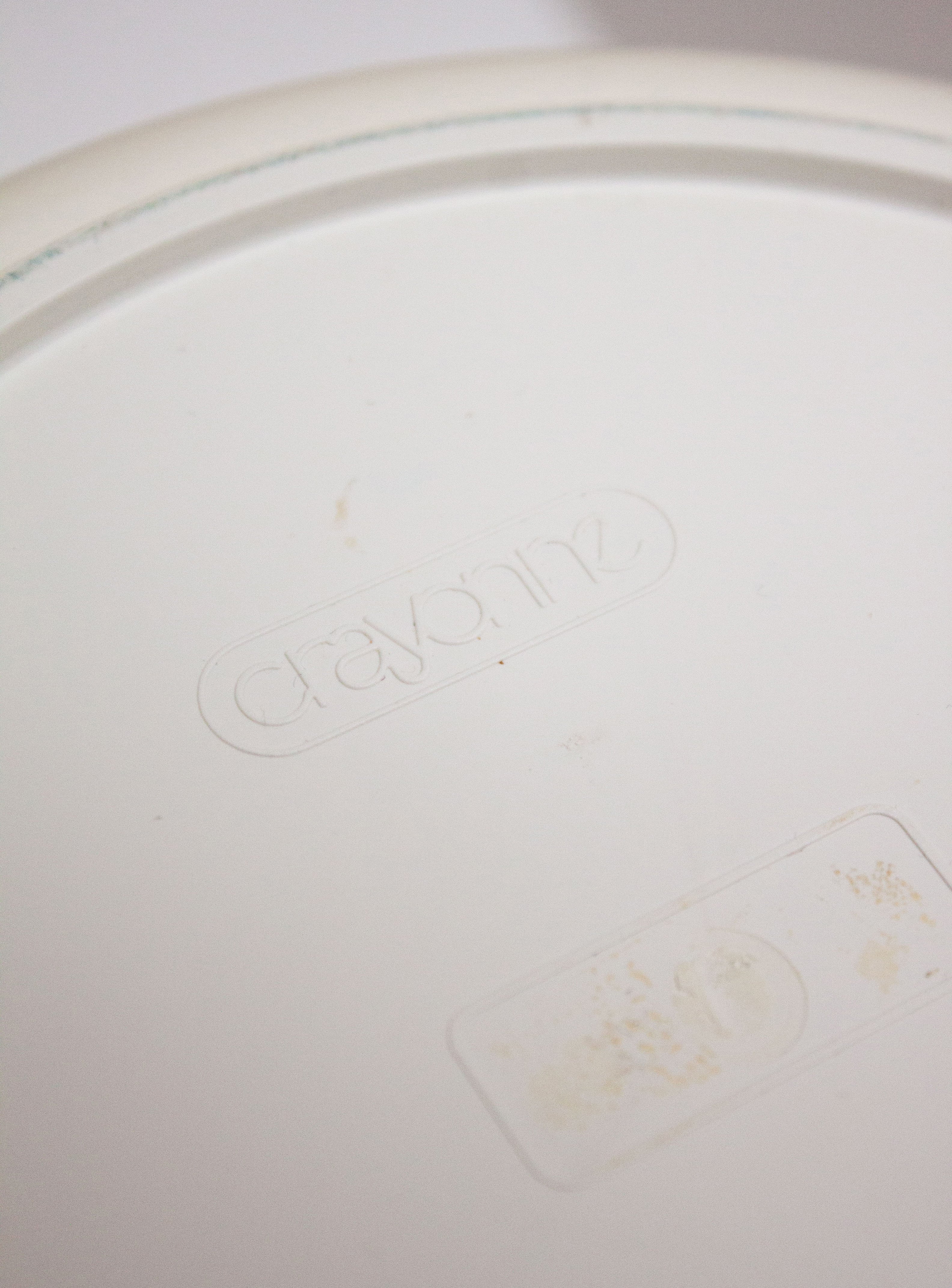 Crayonne Ice Bucket / Storage Container by Martin Roberts (White) - Image 14