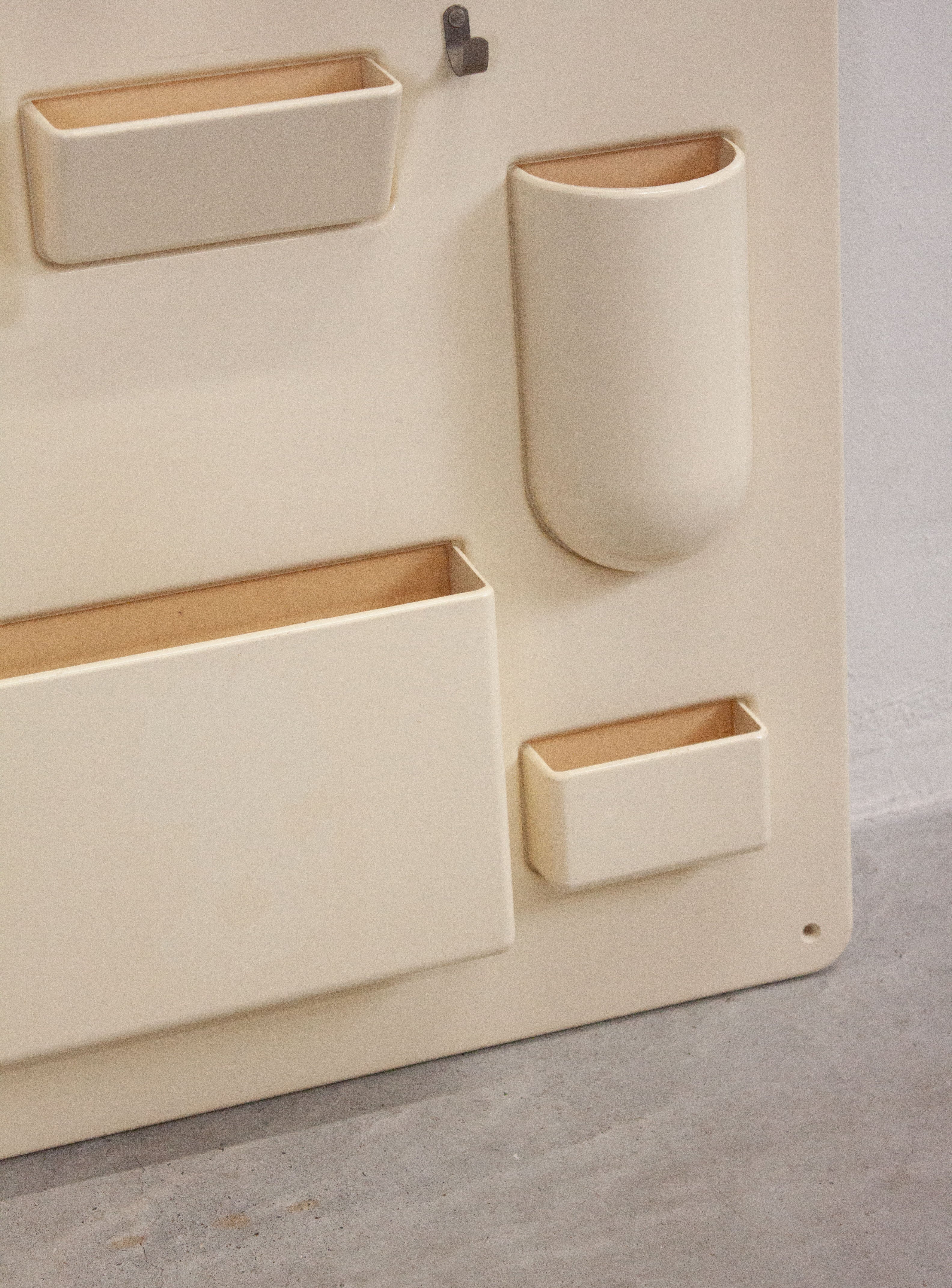 Design M Uten Silo I by Dorothee Maurer-Becker (Cream) - Image 11