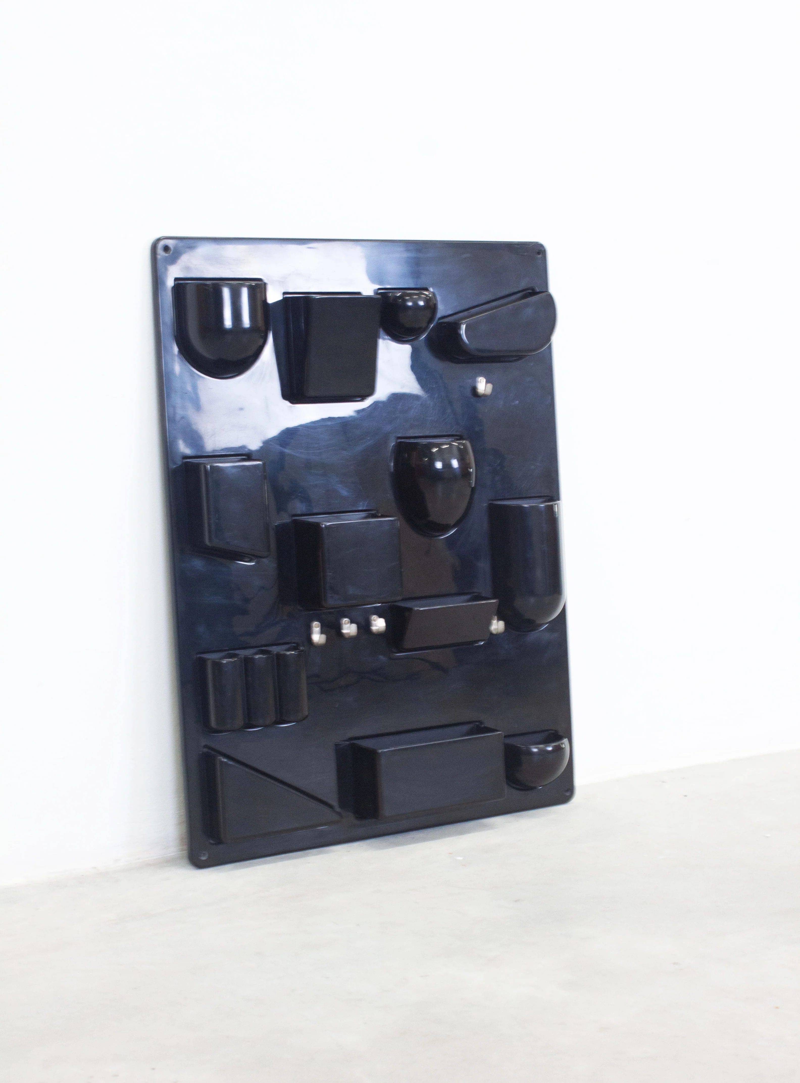 Design M Uten Silo II by Dorothee Maurer-Becker (Black) - Image 11