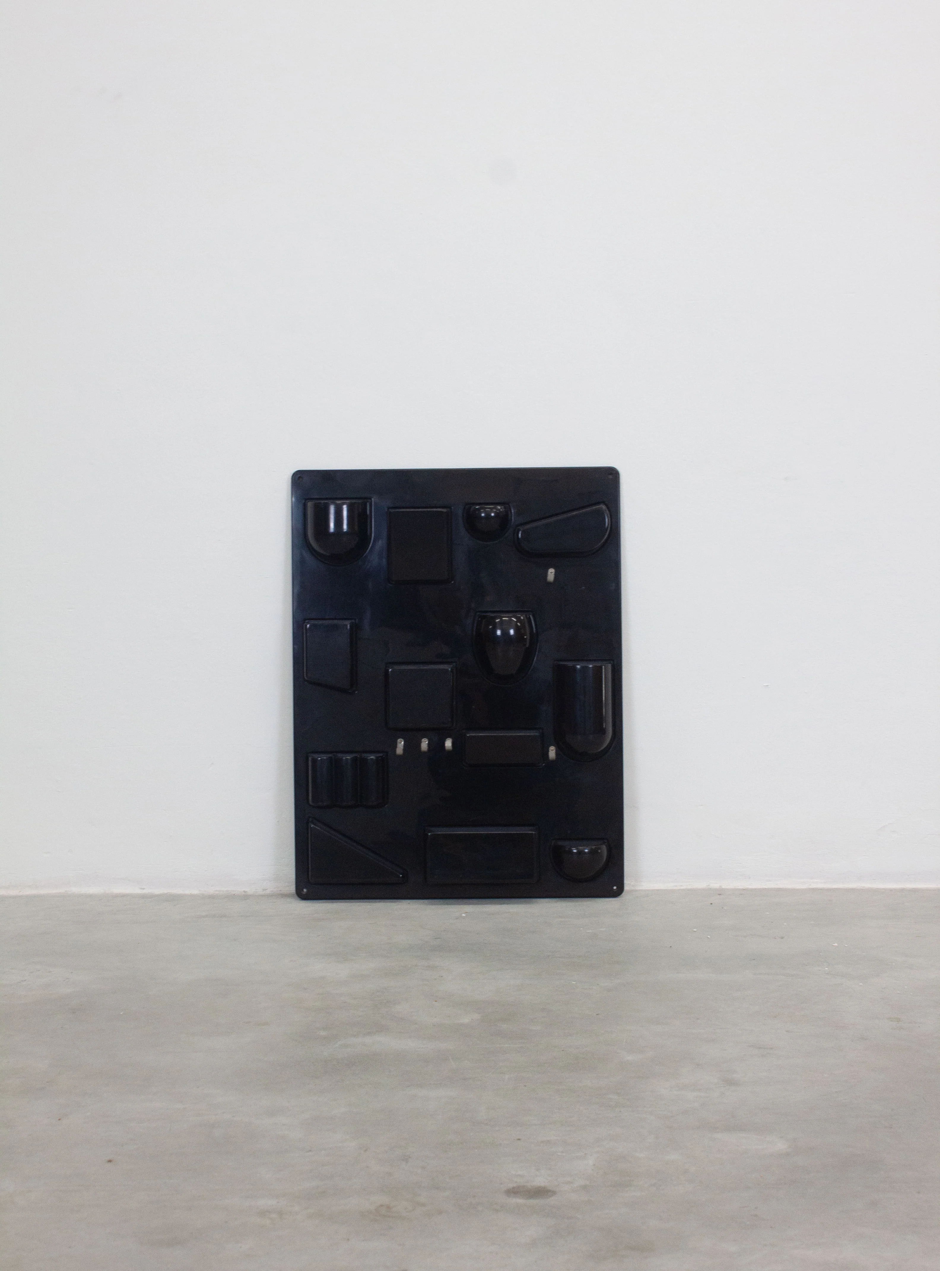 Design M Uten Silo II by Dorothee Maurer-Becker (Black) - Image 7