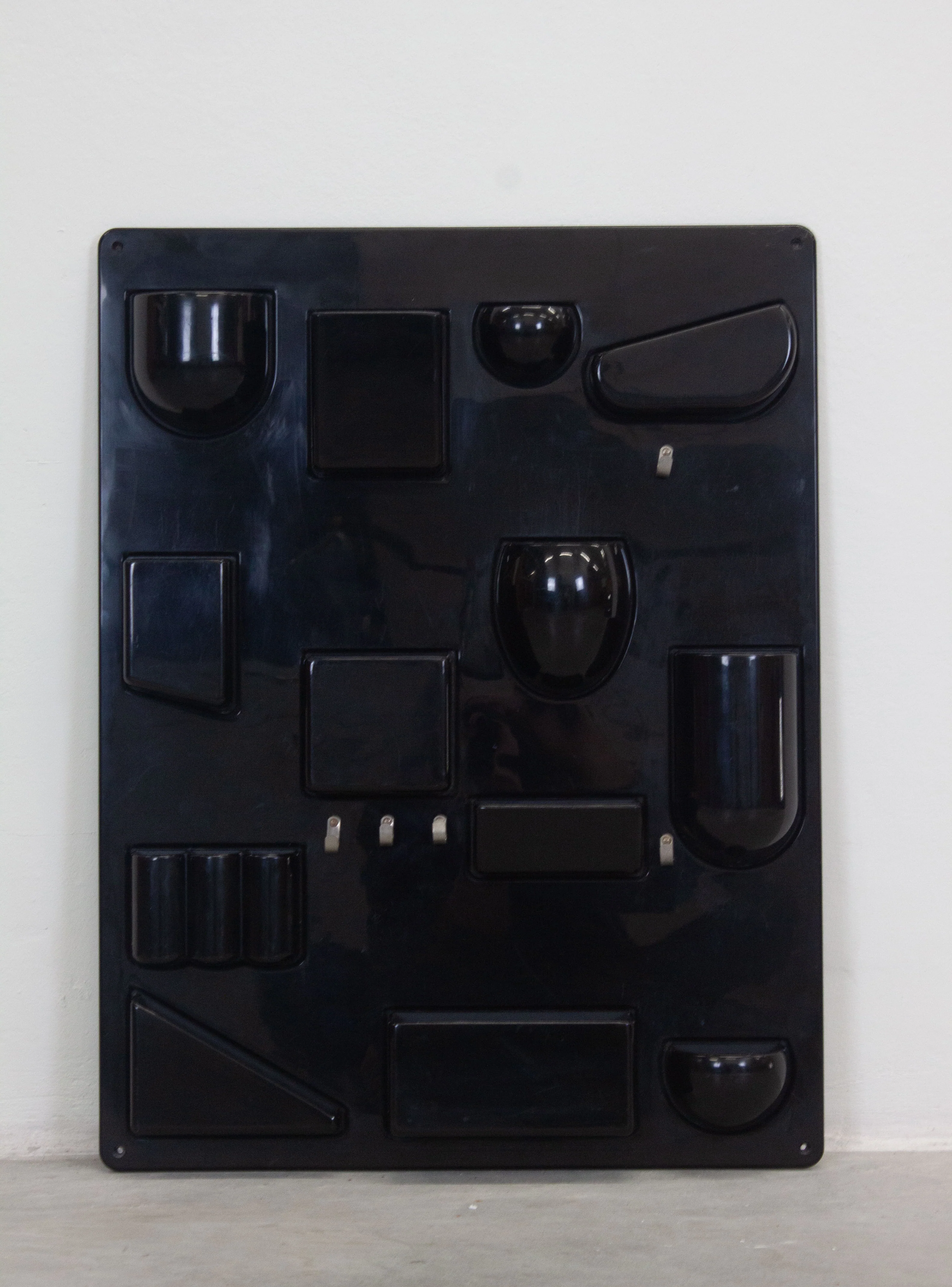Design M Uten Silo II by Dorothee Maurer-Becker (Black) - Image 8