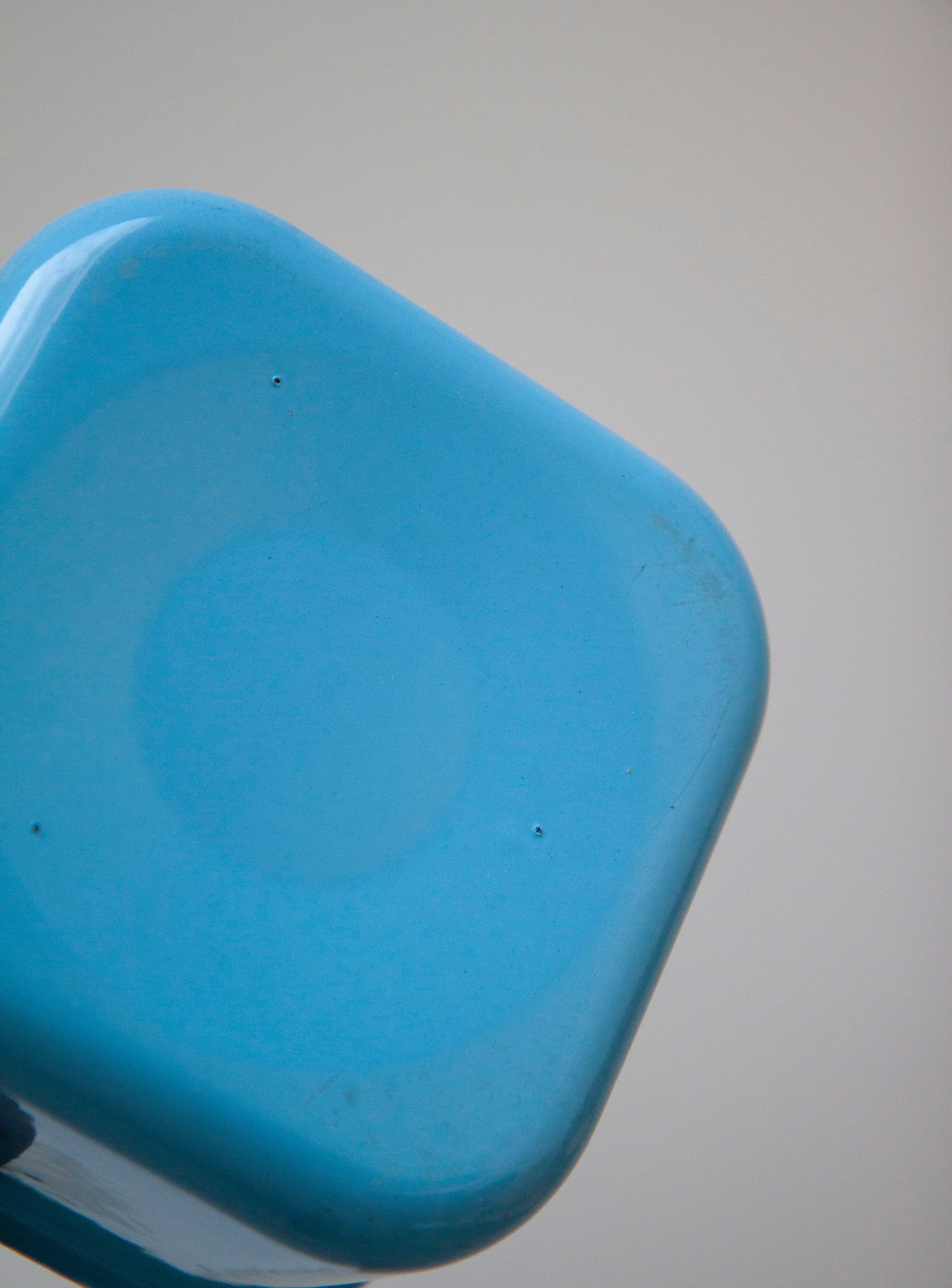 Finel Enamel Bowl with Lid by Kaj Franck (Blue/White) - Image 12