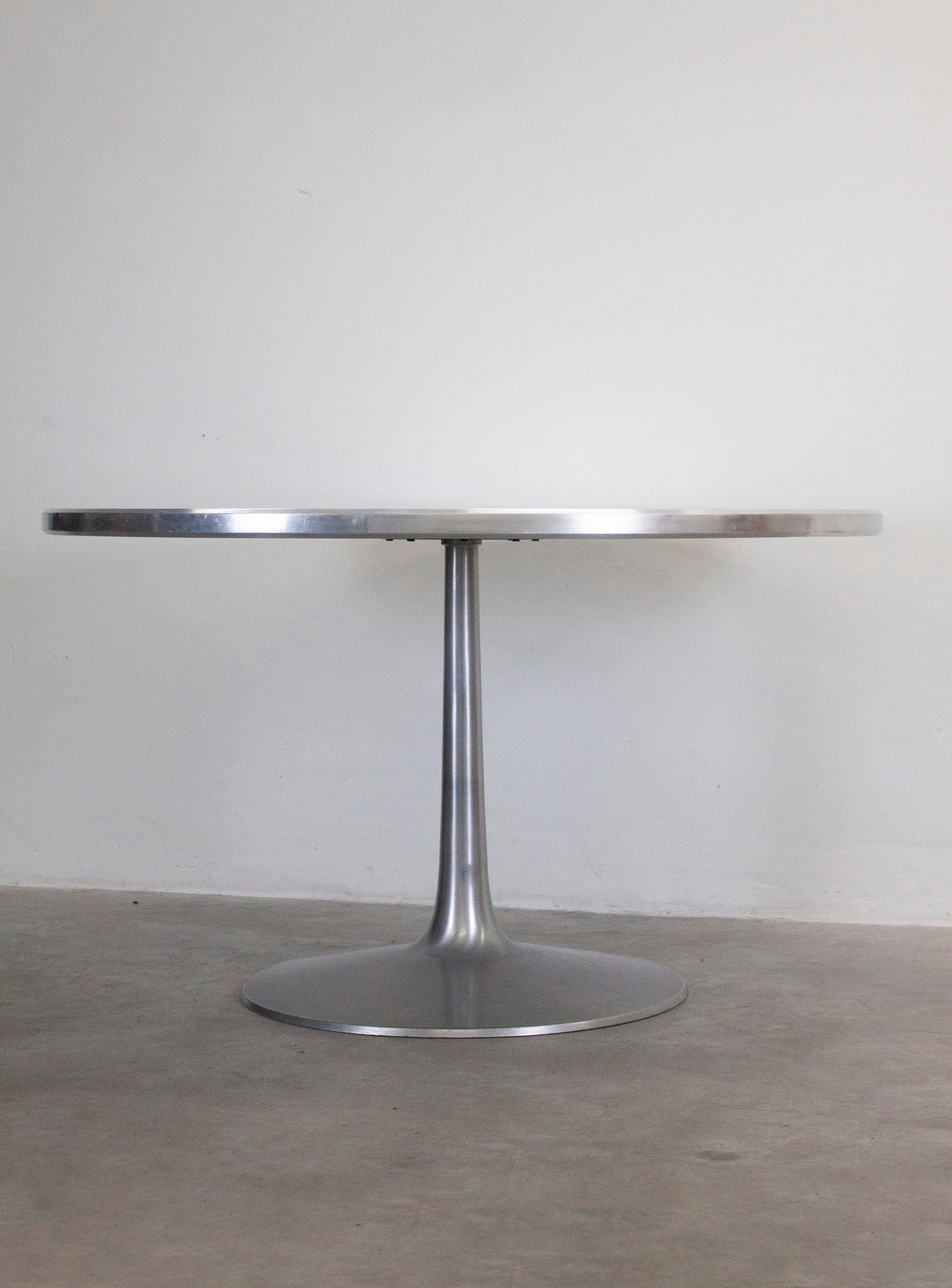 France & Son Tulip Dining Table by Poul Cadovius (White) - Image 6